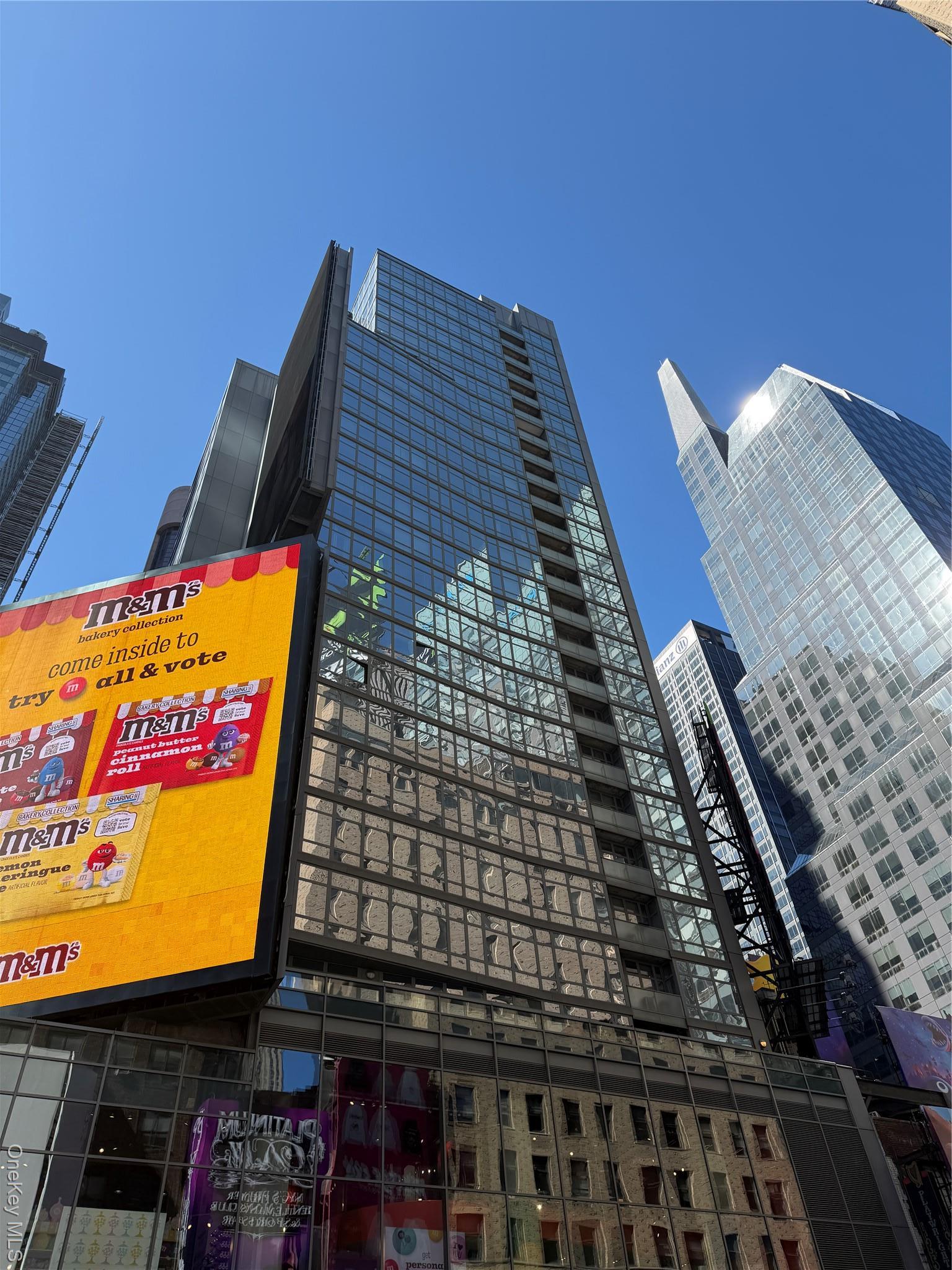 Condo Broadway  Manhattan, NY 10019, MLS-977825-8