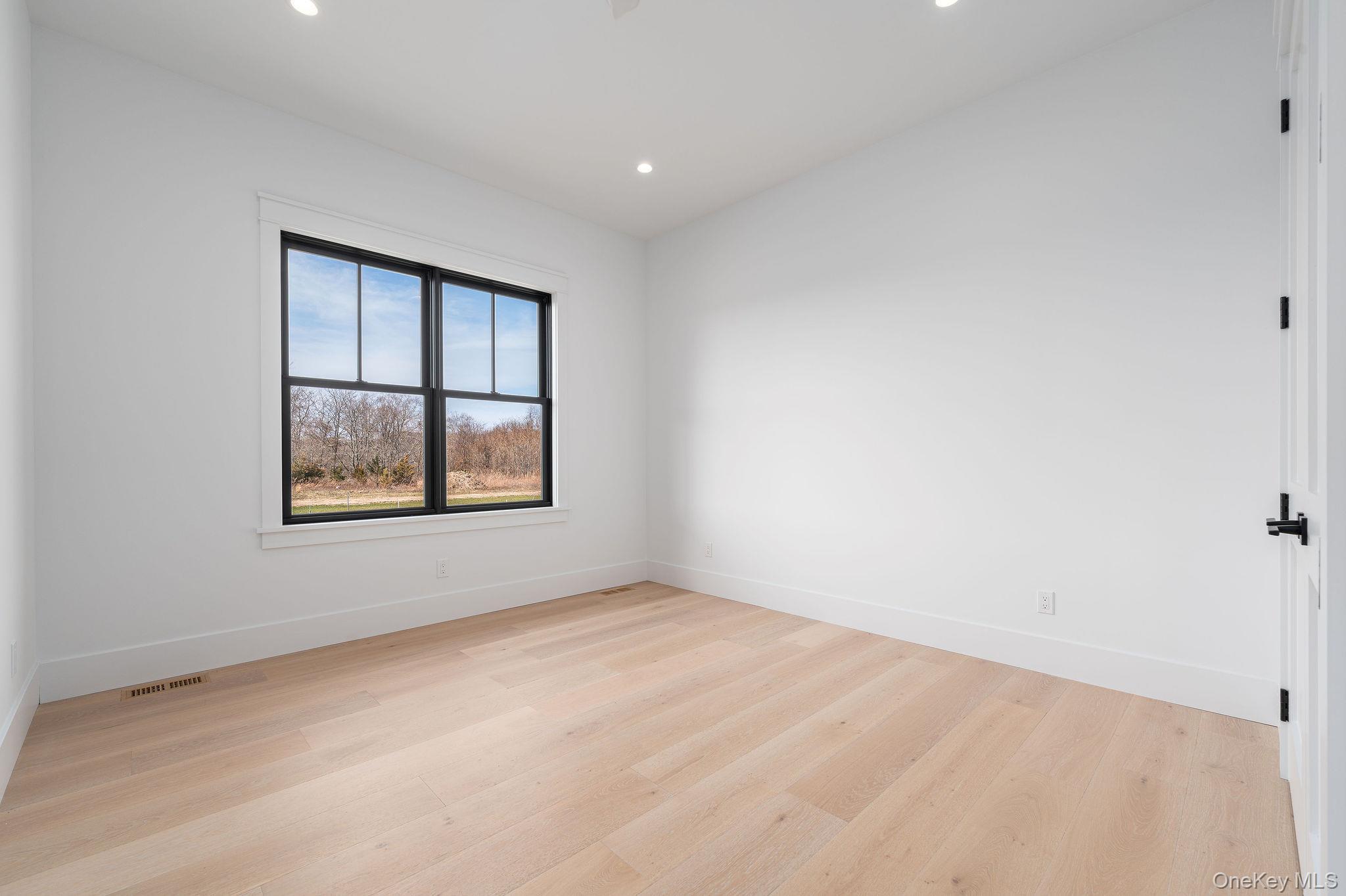 Single Family Club Drive  Suffolk County, NY 11933, MLS-977826-36