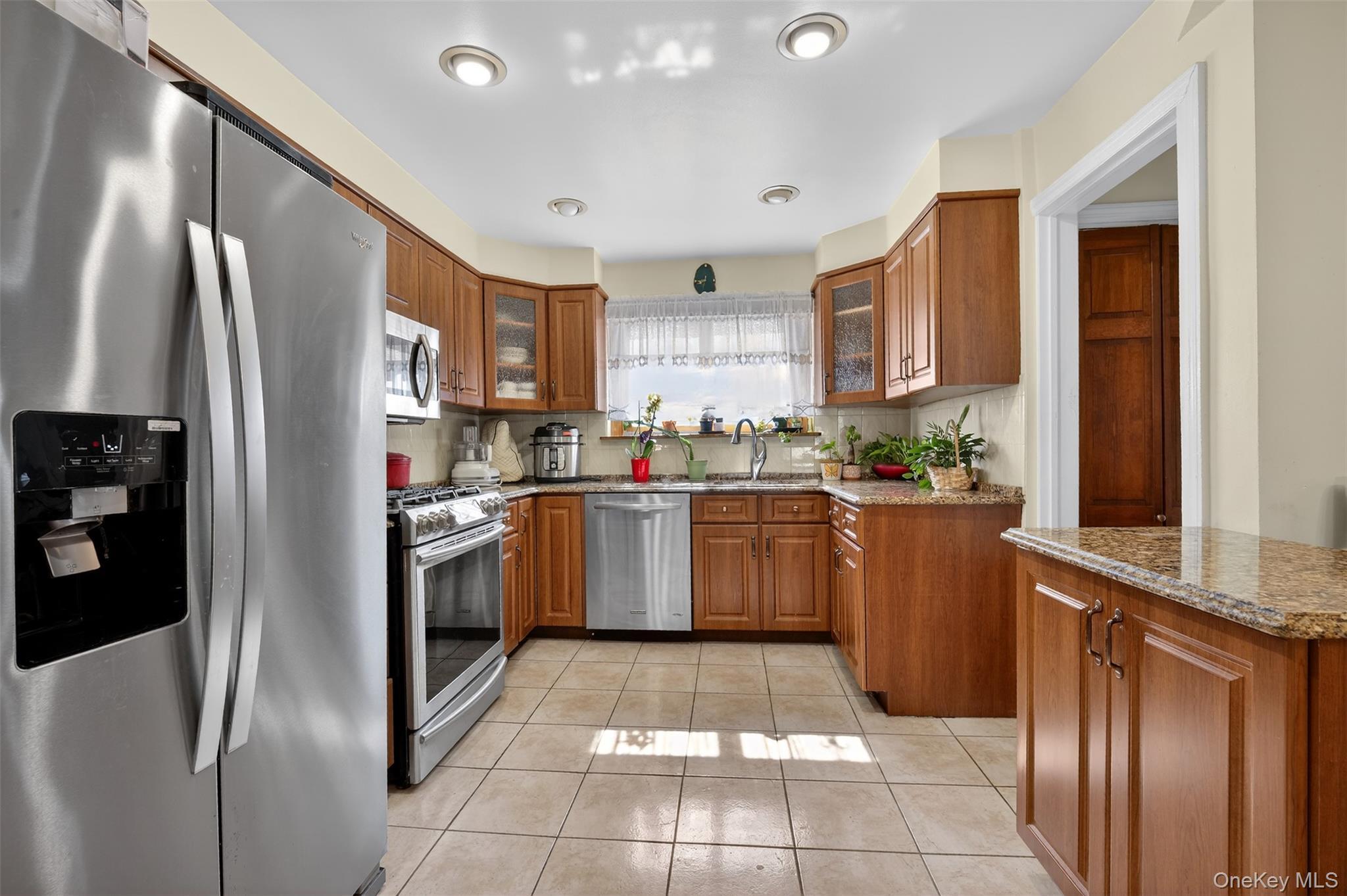 Single Family 65th Drive Queens, NY 11374, MLS-977829-11