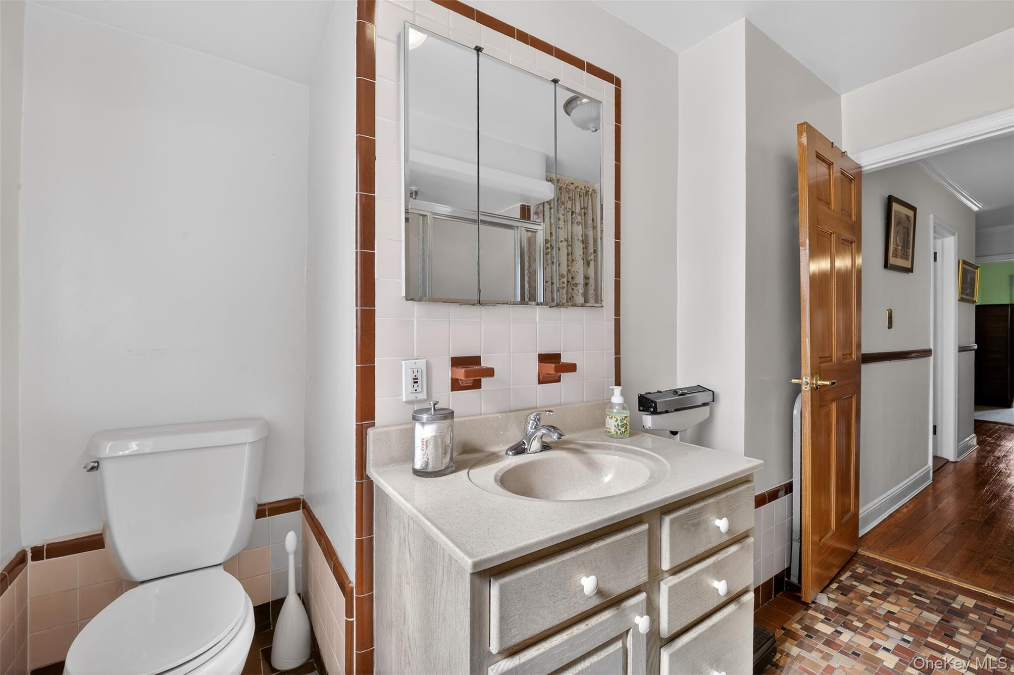 Single Family 65th Drive Queens, NY 11374, MLS-977829-30