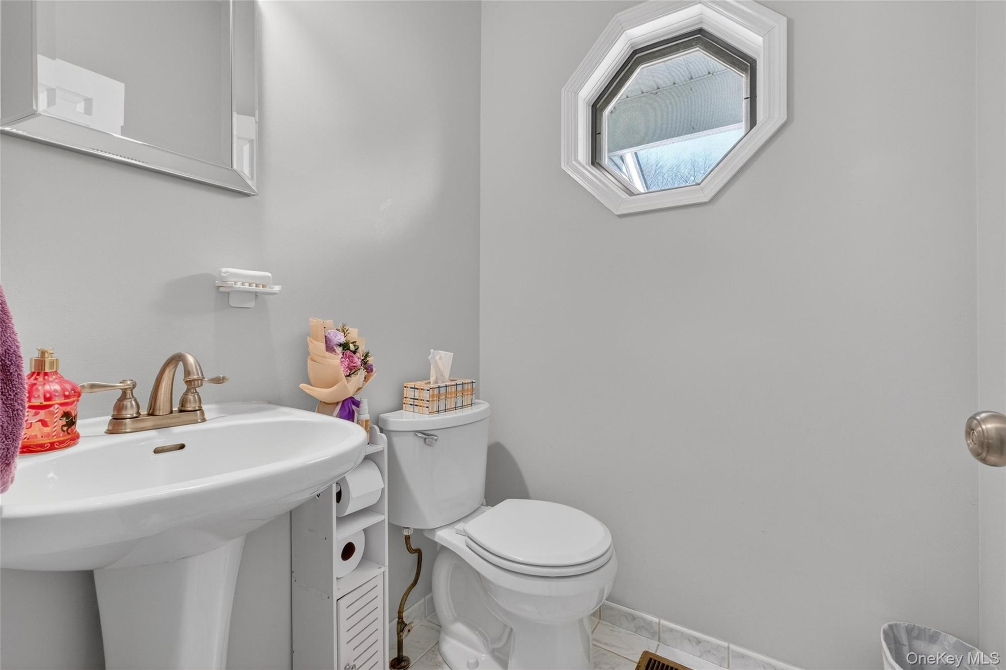 Single Family Coachlight  Dutchess County, NY 12603, MLS-977842-16