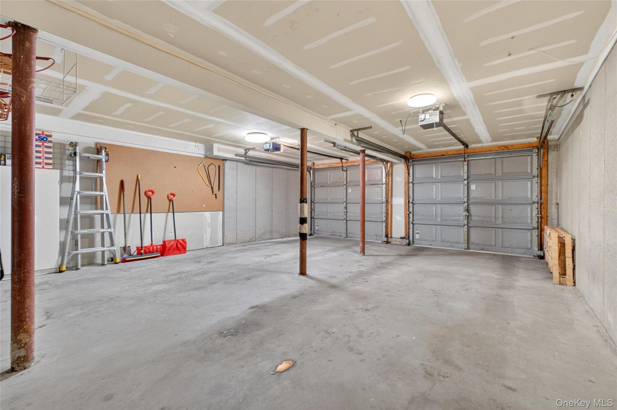 Single Family Coachlight  Dutchess County, NY 12603, MLS-977842-43