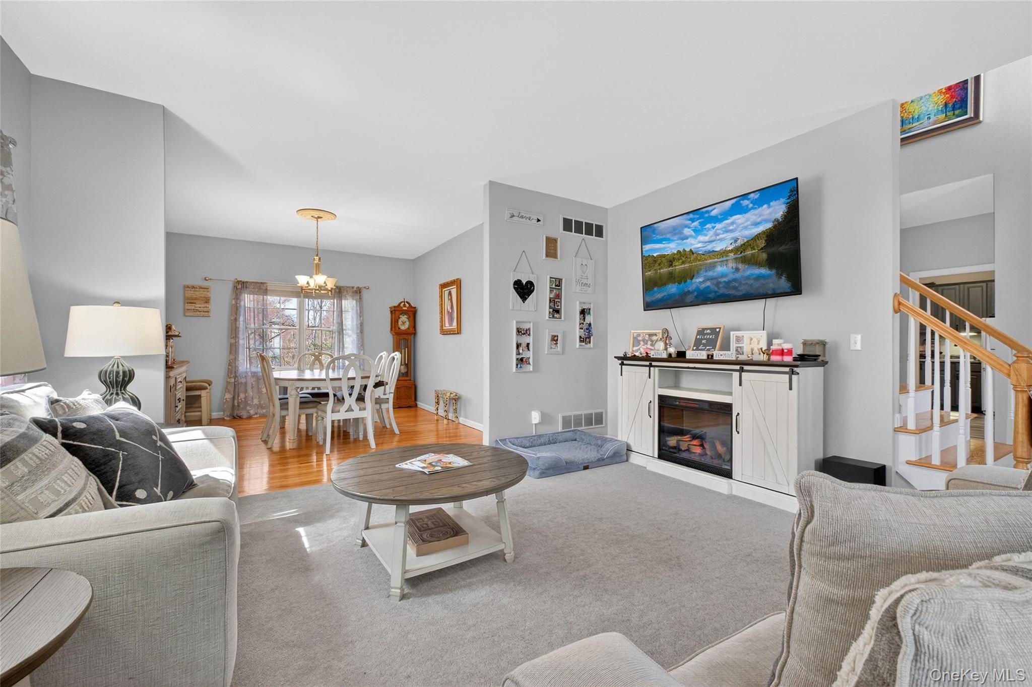Single Family Coachlight  Dutchess County, NY 12603, MLS-977842-7