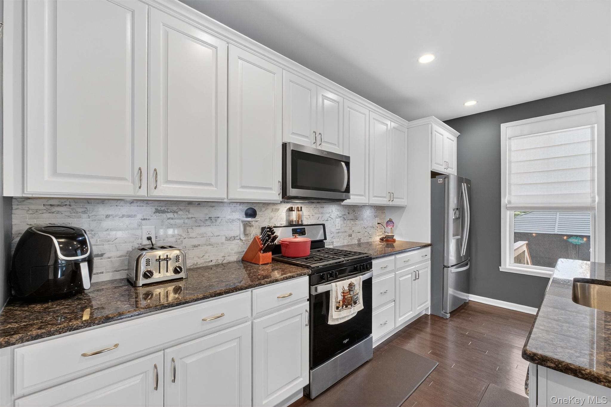 Single Family Hoffman Dutchess County, NY 12533, MLS-977847-10