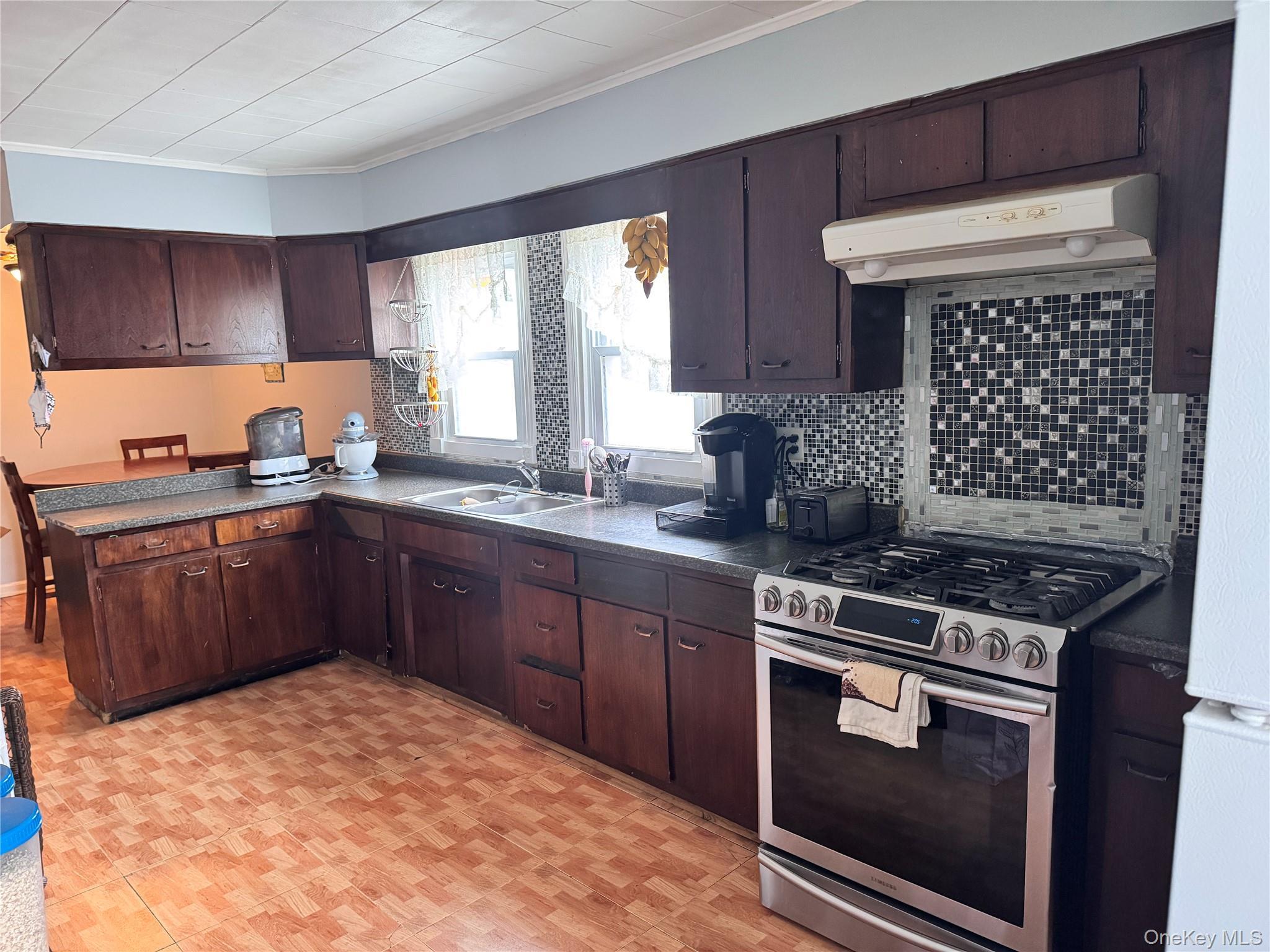 Single Family Dupont  Orange County, NY 12550, MLS-977875-6