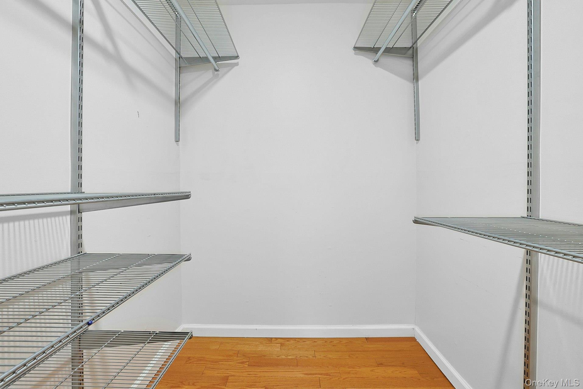 Condo Central Park Westchester County, NY 10583, MLS-977878-21