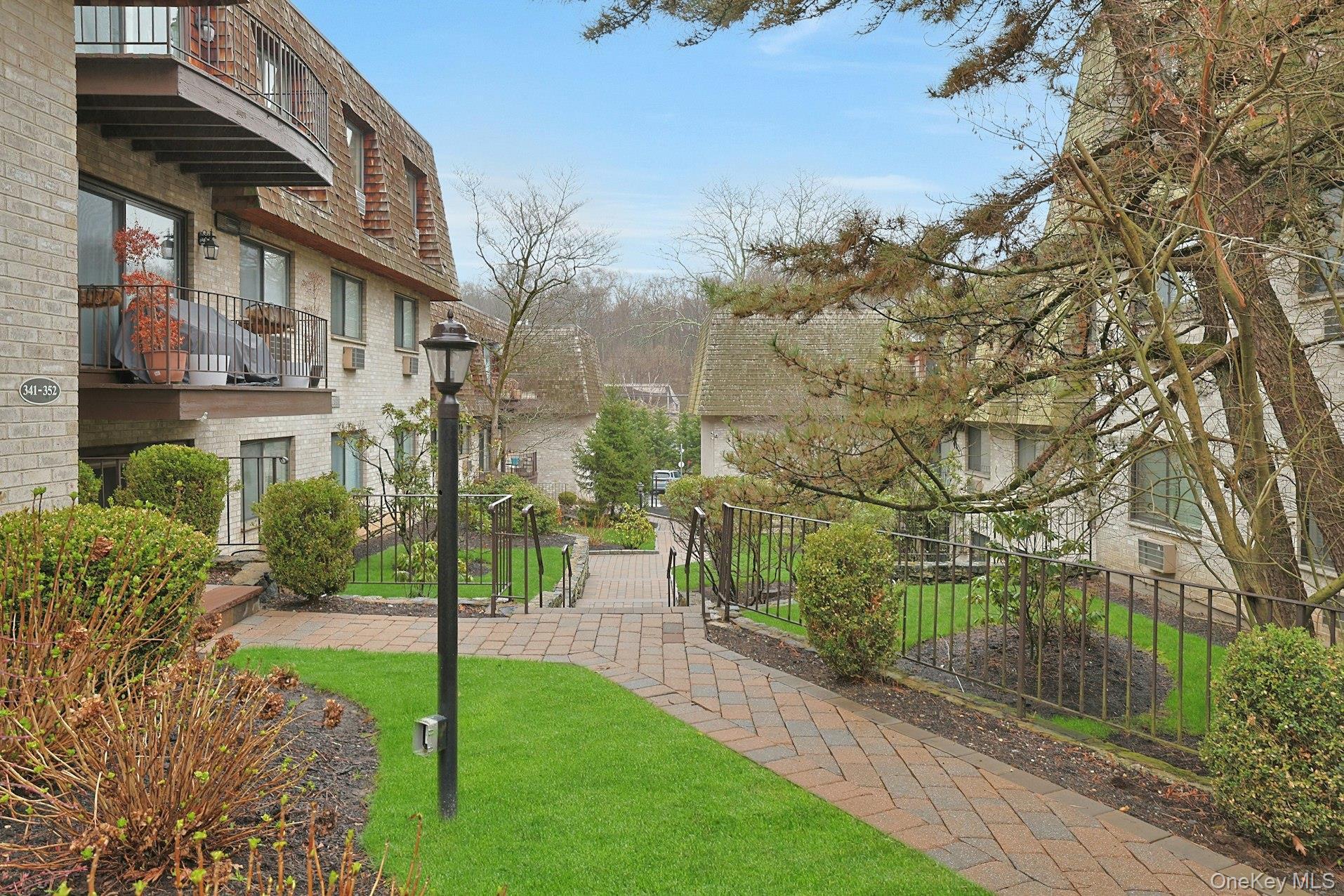 Condo Central Park Westchester County, NY 10583, MLS-977878-30