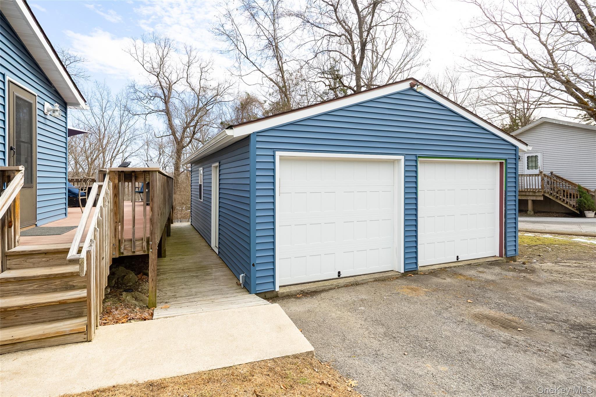 Single Family Centre Dutchess County, NY 12572, MLS-977901-23