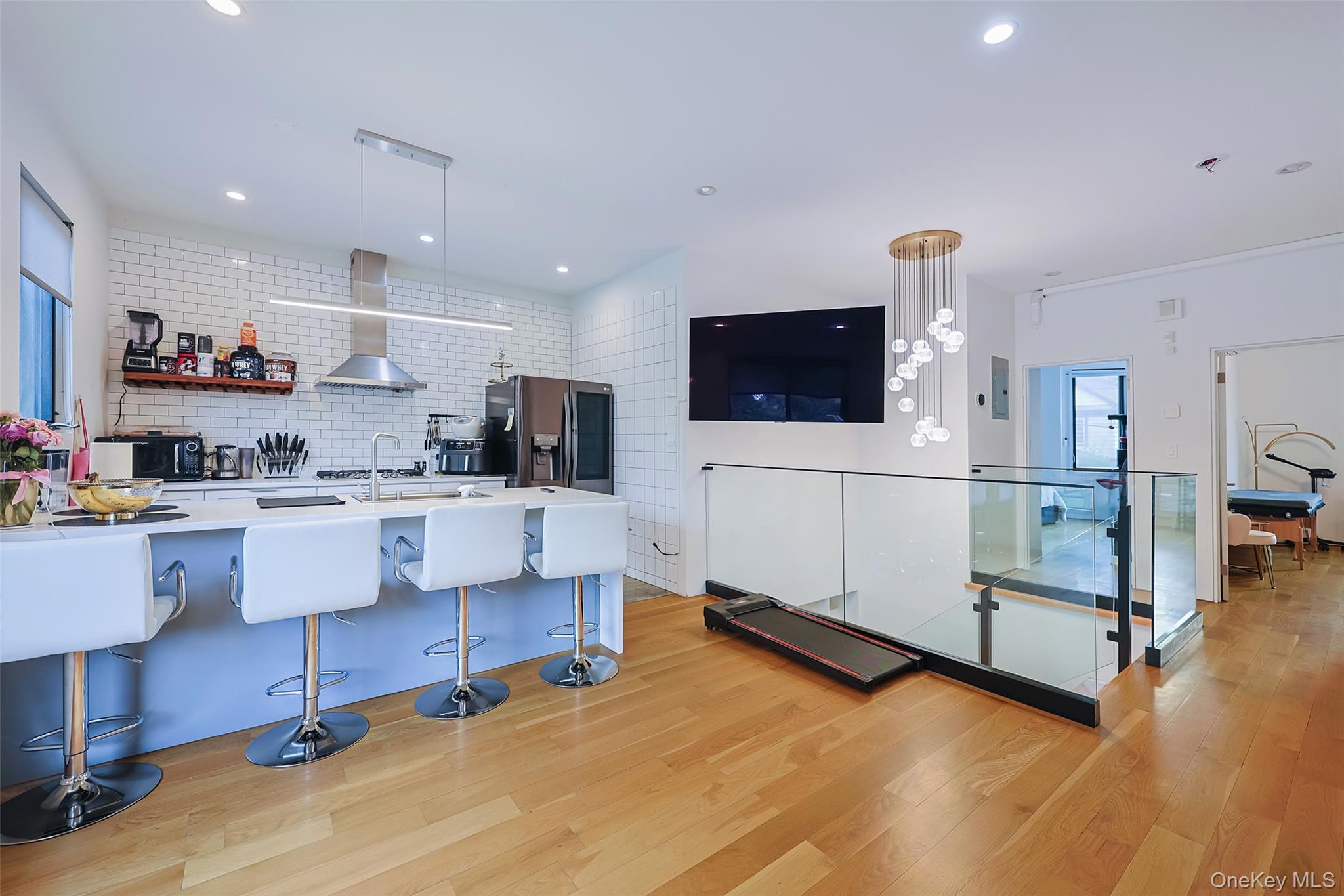 Single Family 114 Streets Queens, NY 11356, MLS-977904-16