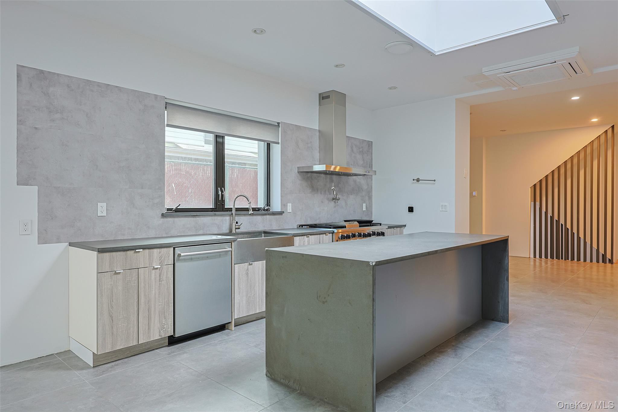 Single Family 114 Streets Queens, NY 11356, MLS-977904-46