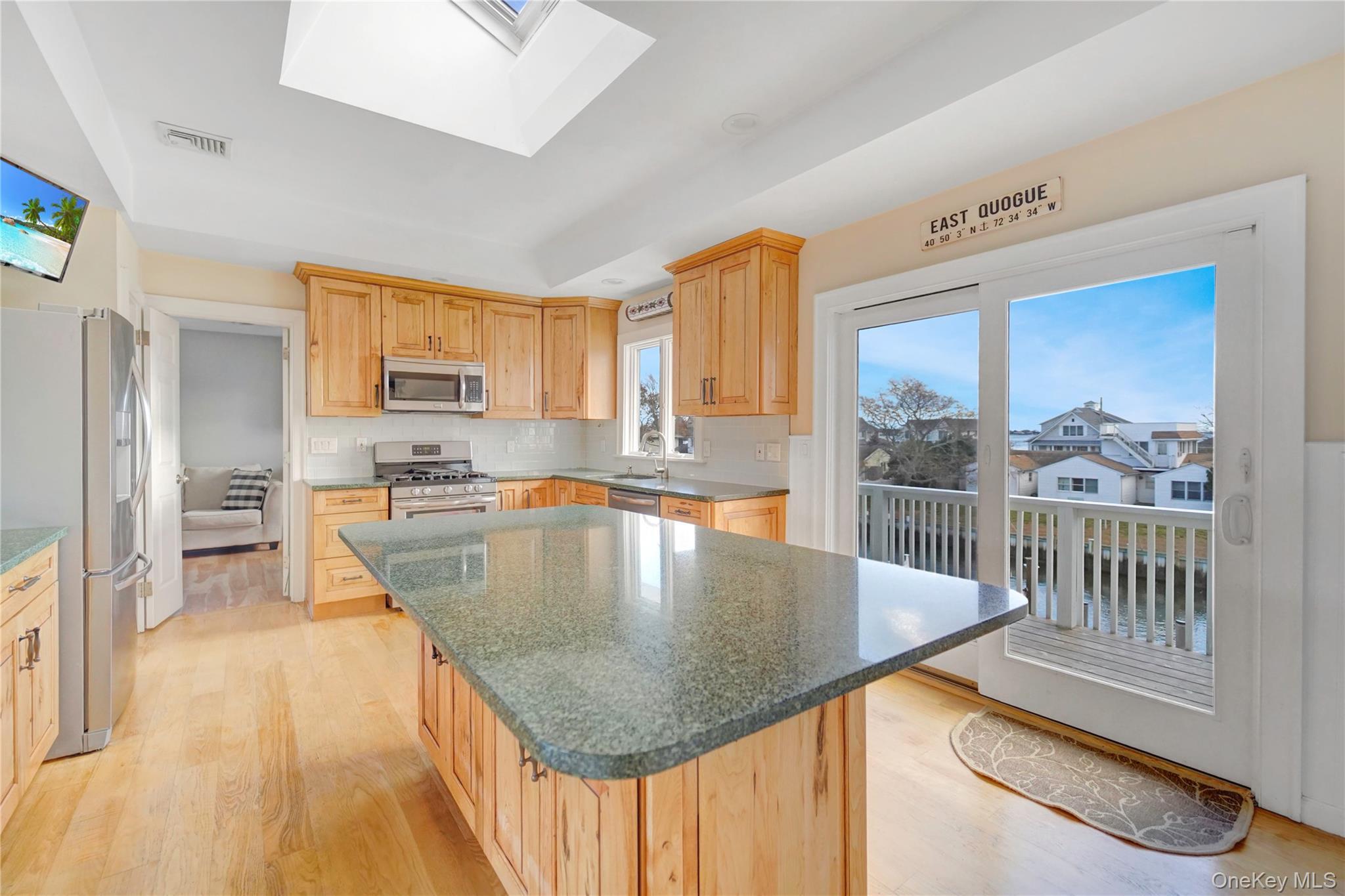 Single Family Marlin Road Suffolk County, NY 11942, MLS-977905-6