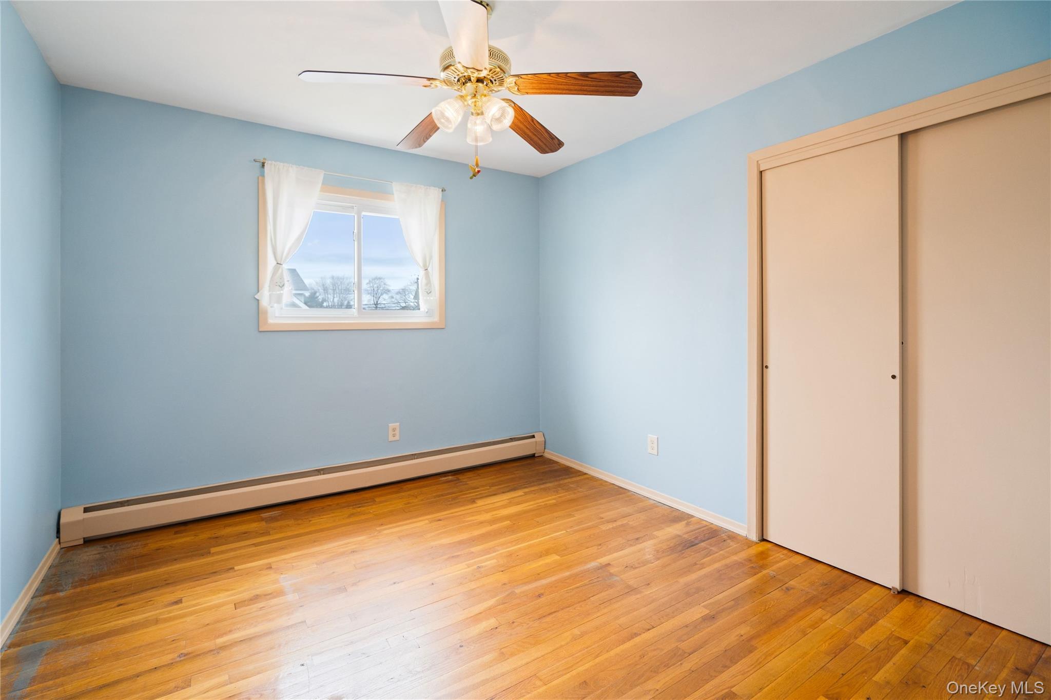 Single Family 18th  Suffolk County, NY 11729, MLS-977906-20