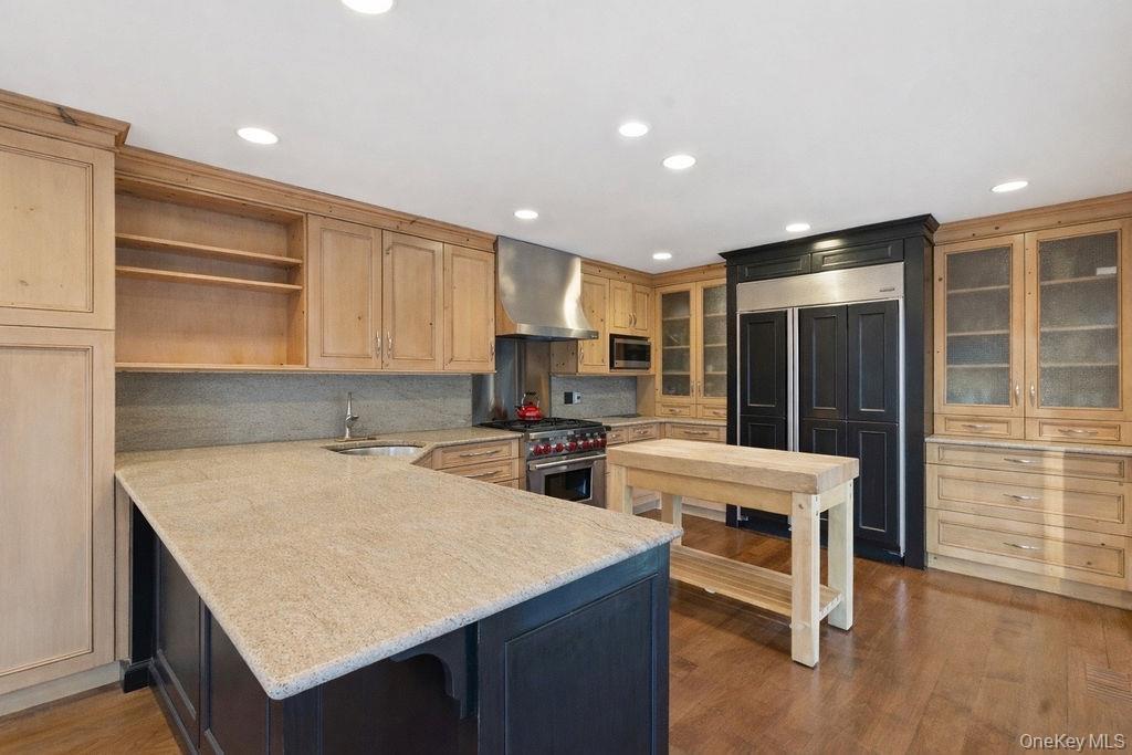 Single Family Mallard Lane Suffolk County, NY 11960, MLS-977913-16