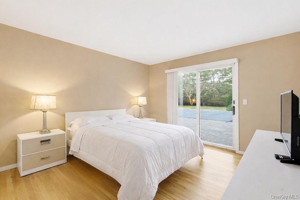 Single Family Mallard Lane Suffolk County, NY 11960, MLS-977913-23