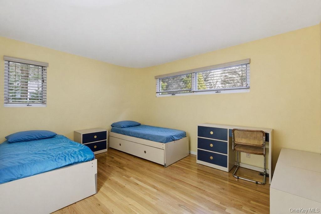 Single Family Mallard Lane Suffolk County, NY 11960, MLS-977913-29