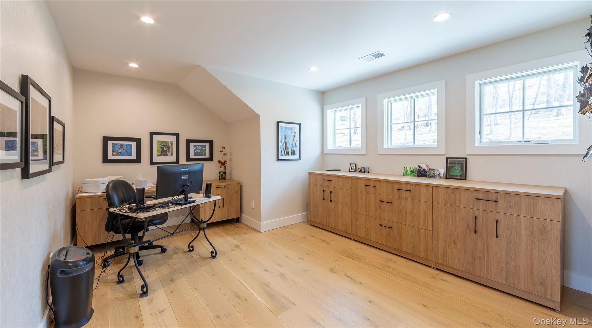 Single Family Upland Pastures  Out Of Area, NY 06784, MLS-977923-37