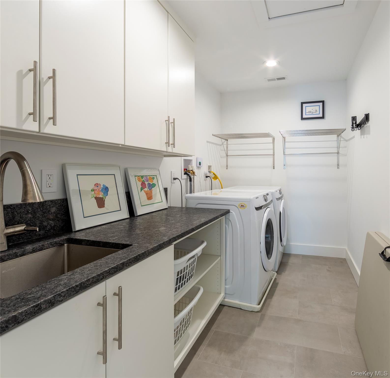 Single Family Upland Pastures  Out Of Area, NY 06784, MLS-977923-38