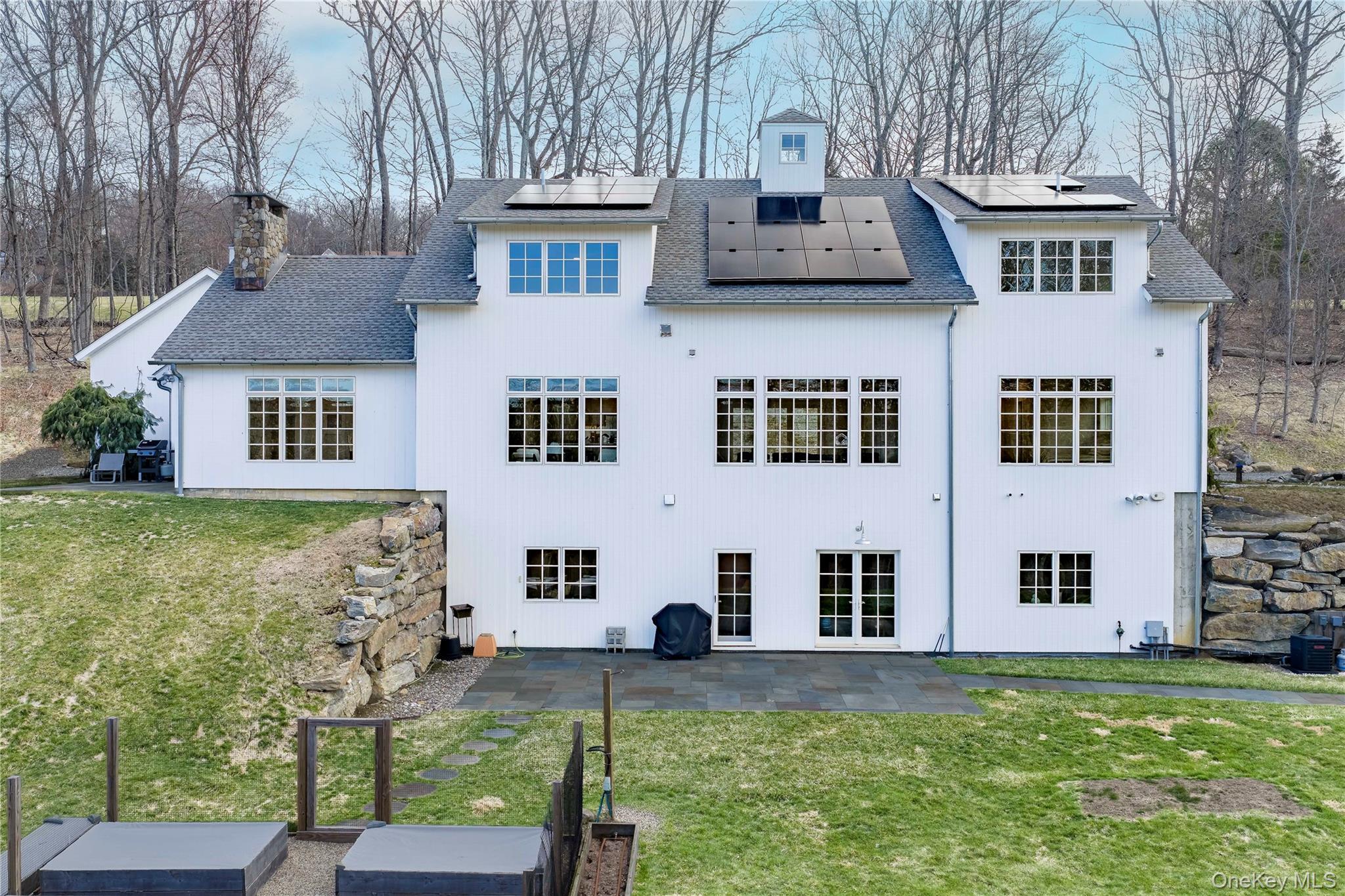 Single Family Upland Pastures  Out Of Area, NY 06784, MLS-977923-6