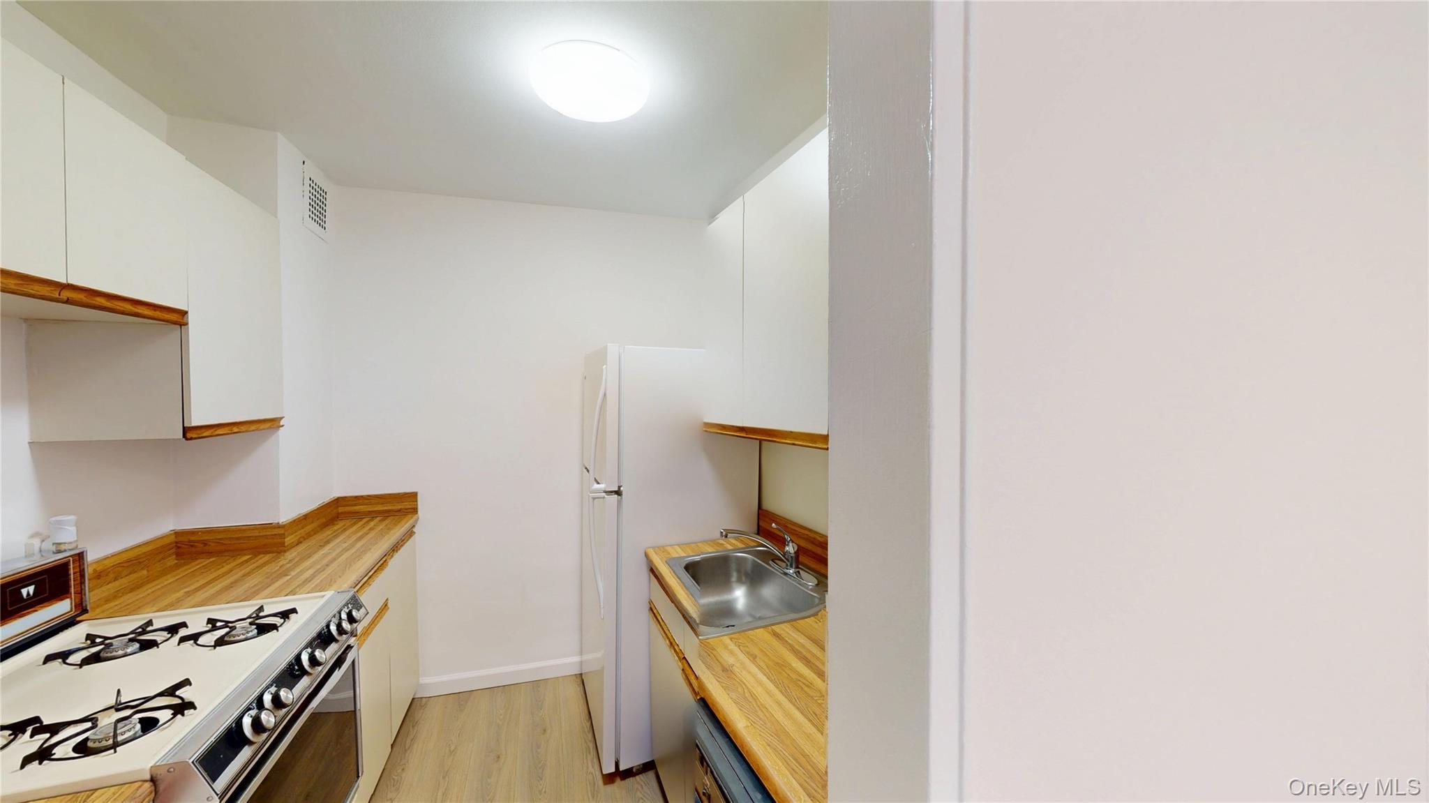 Coop S Cole  Rockland County, NY 10977, MLS-977949-6