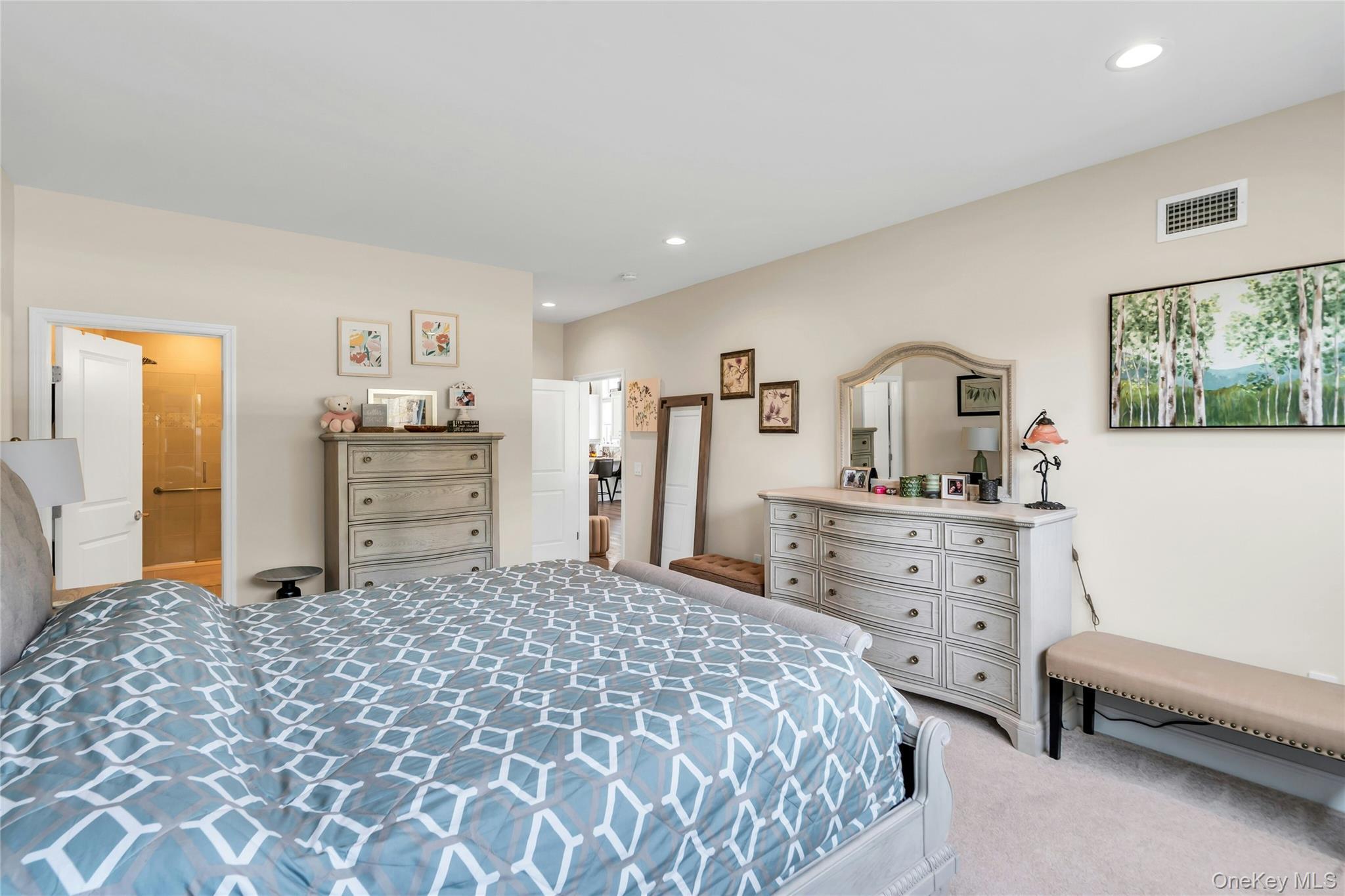 Condo Belmont  Suffolk County, NY 11980, MLS-977952-15