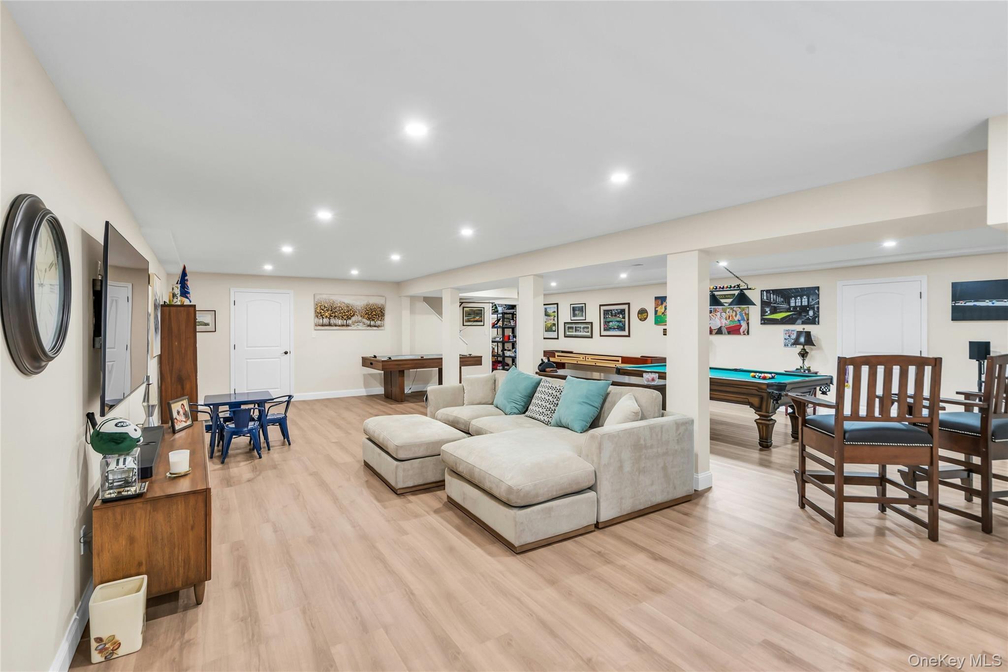 Condo Belmont  Suffolk County, NY 11980, MLS-977952-28