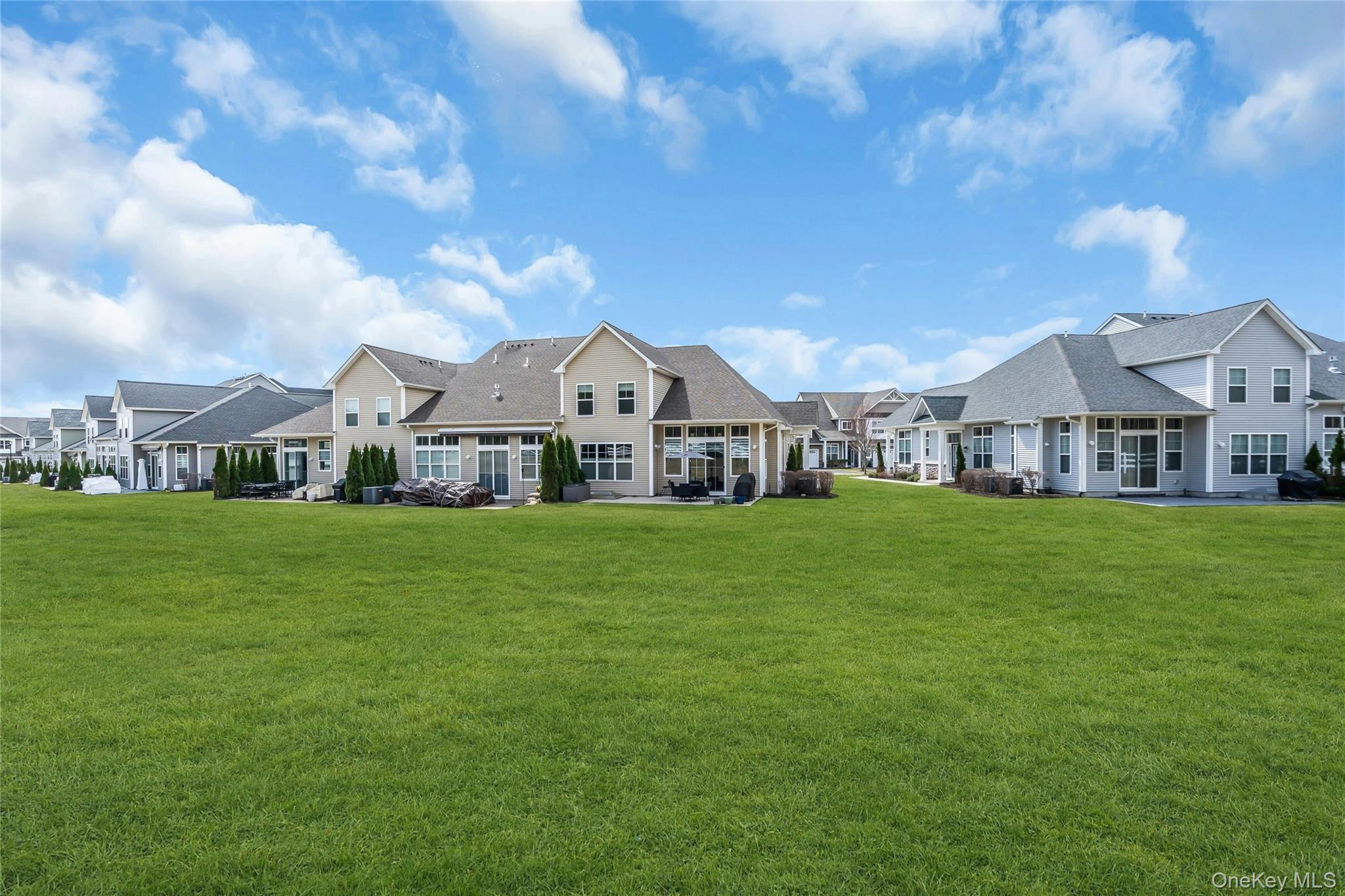 Condo Belmont  Suffolk County, NY 11980, MLS-977952-32