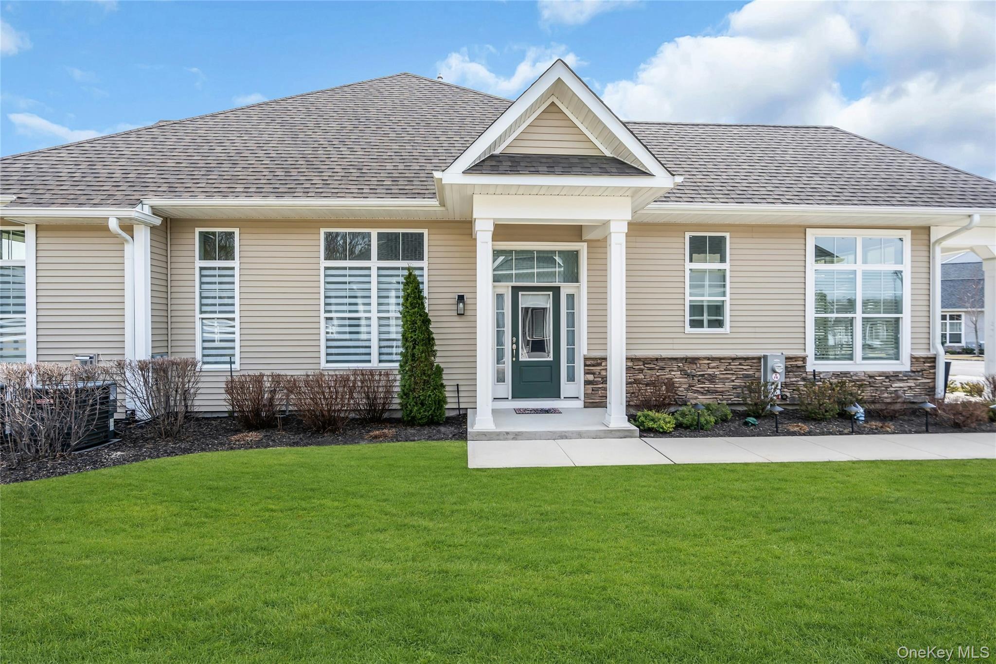 Condo Belmont  Suffolk County, NY 11980, MLS-977952-4