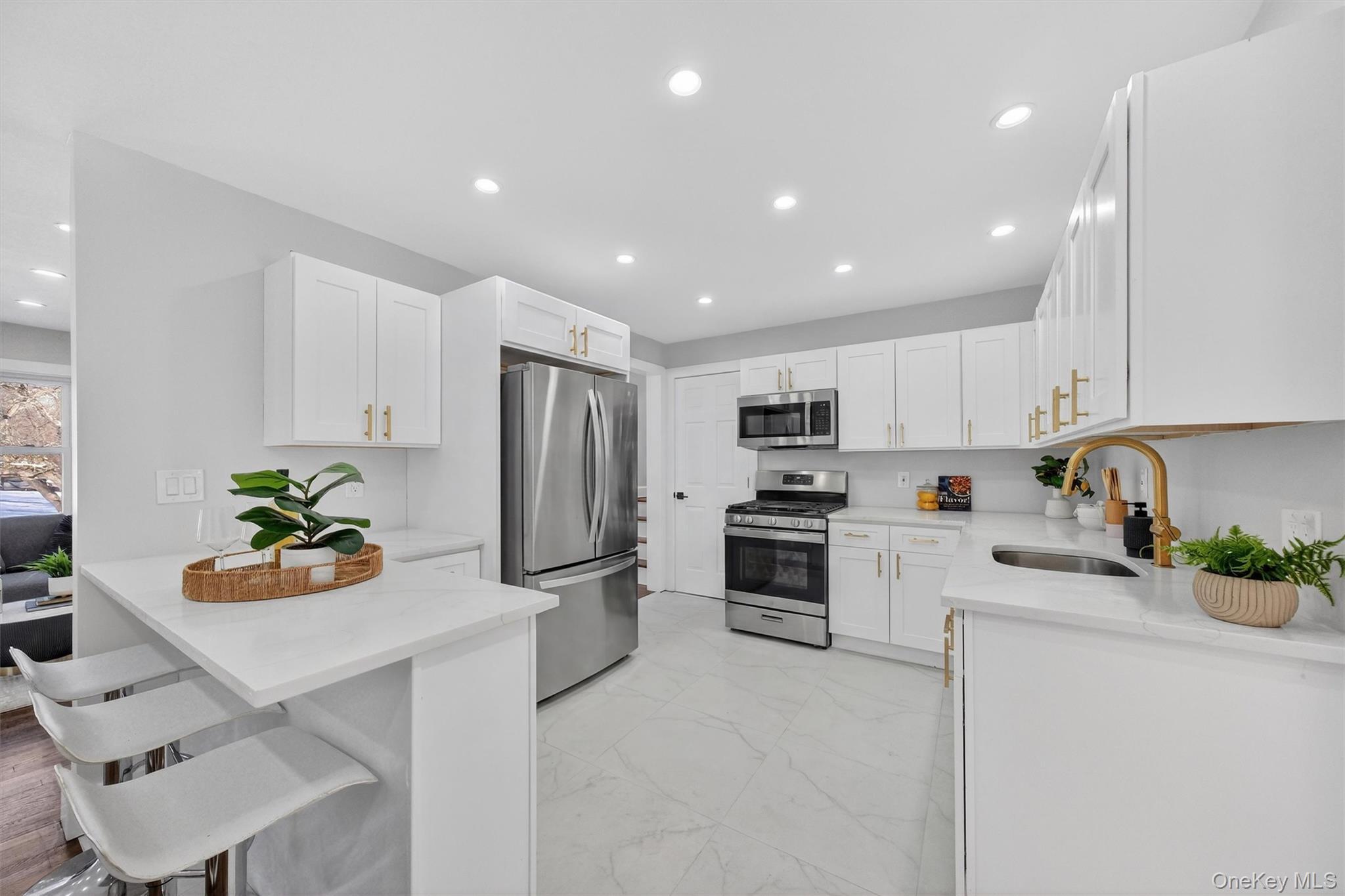 Single Family Franklin  Dutchess County, NY 12538, MLS-977967-15