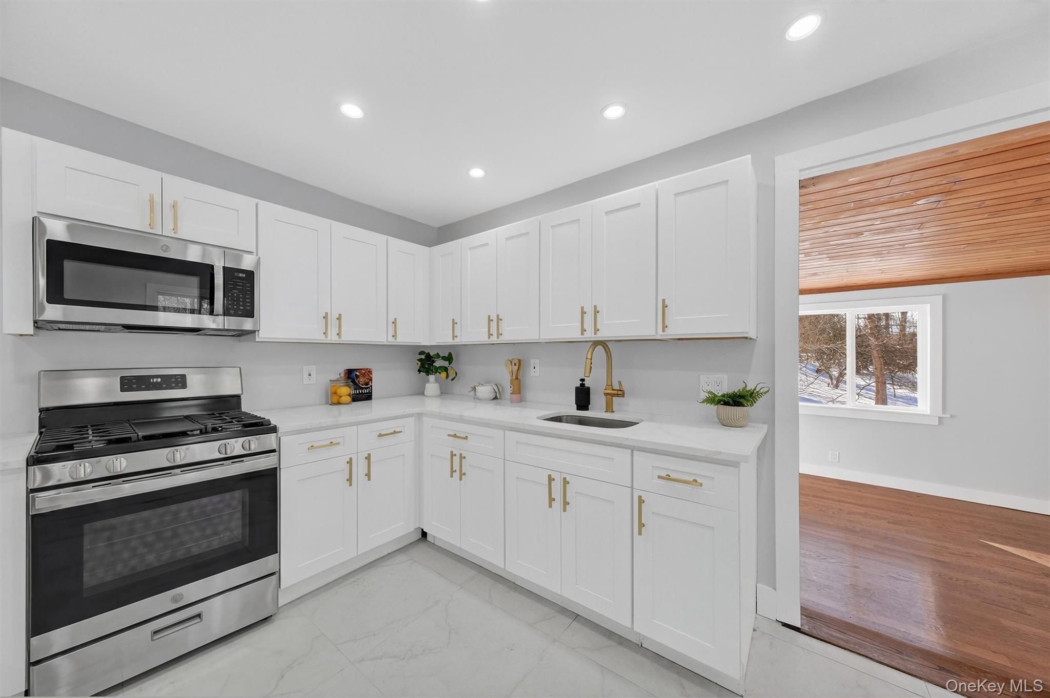 Single Family Franklin  Dutchess County, NY 12538, MLS-977967-18