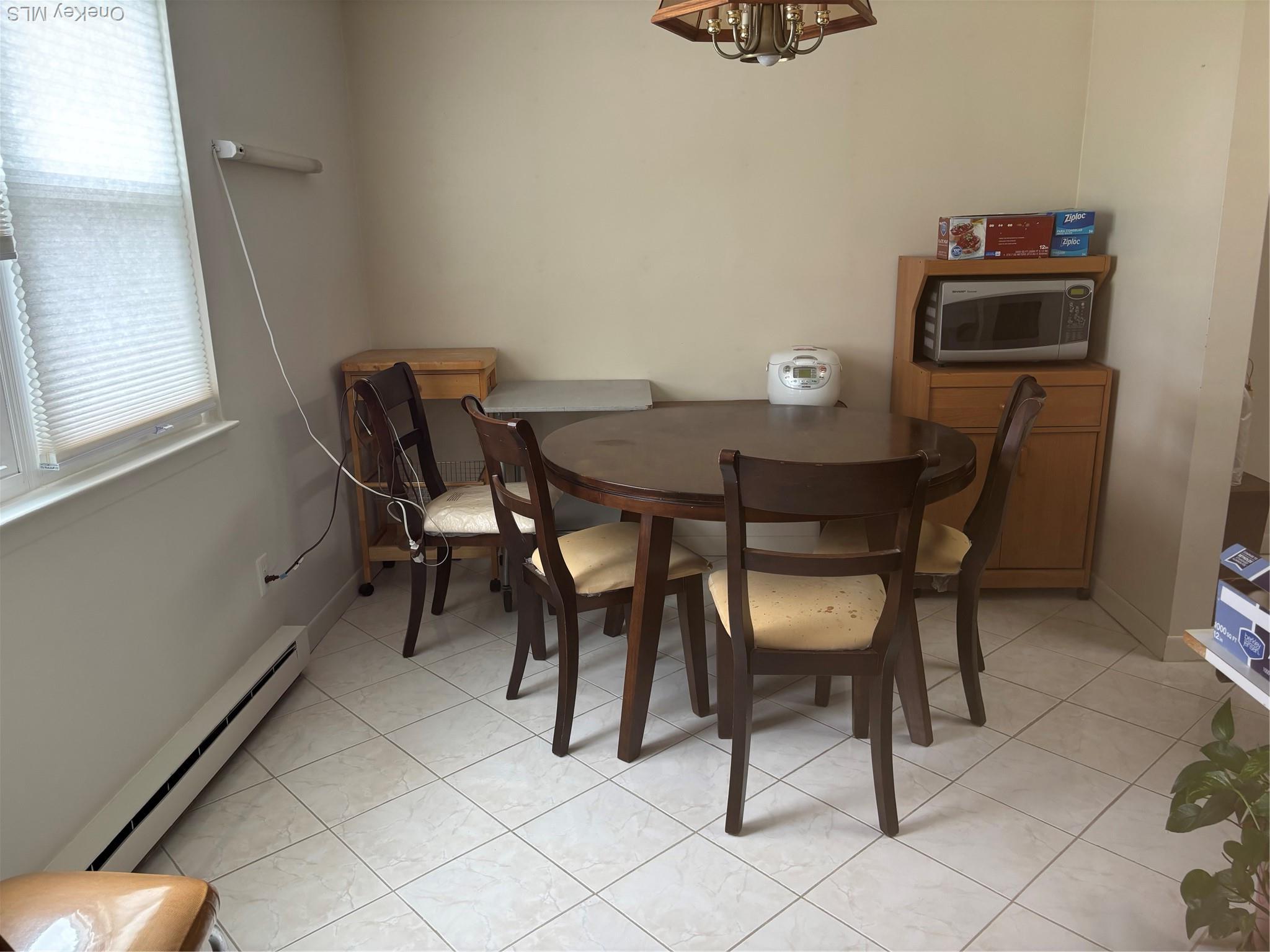 Condo White Gate Dutchess County, NY 12590, MLS-977969-10