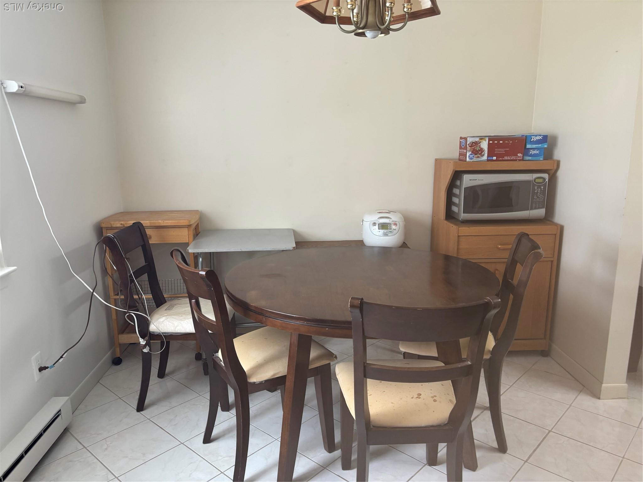 Condo White Gate Dutchess County, NY 12590, MLS-977969-9