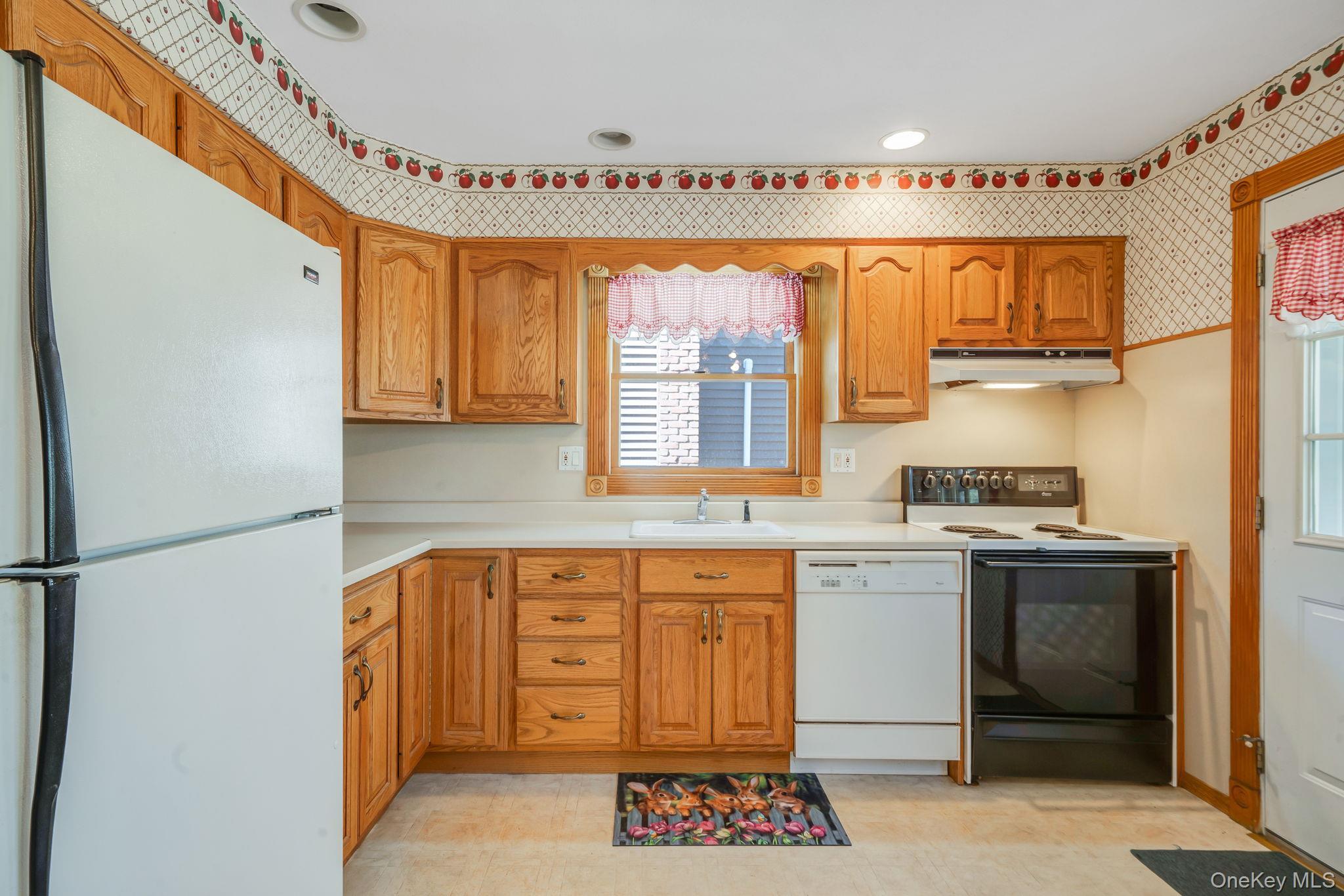 Single Family Horton  Suffolk County, NY 11746, MLS-977975-10