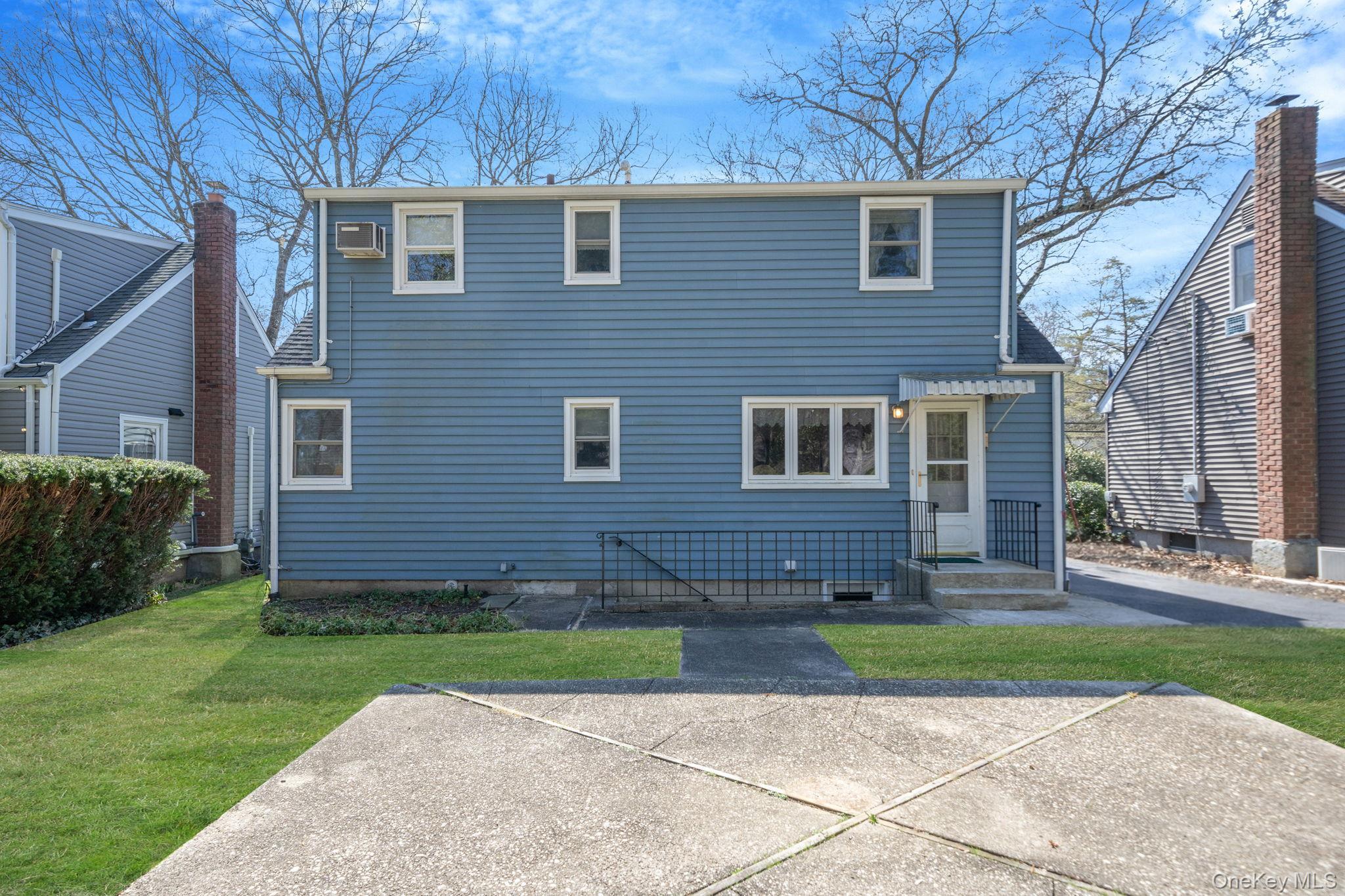 Single Family Horton  Suffolk County, NY 11746, MLS-977975-19