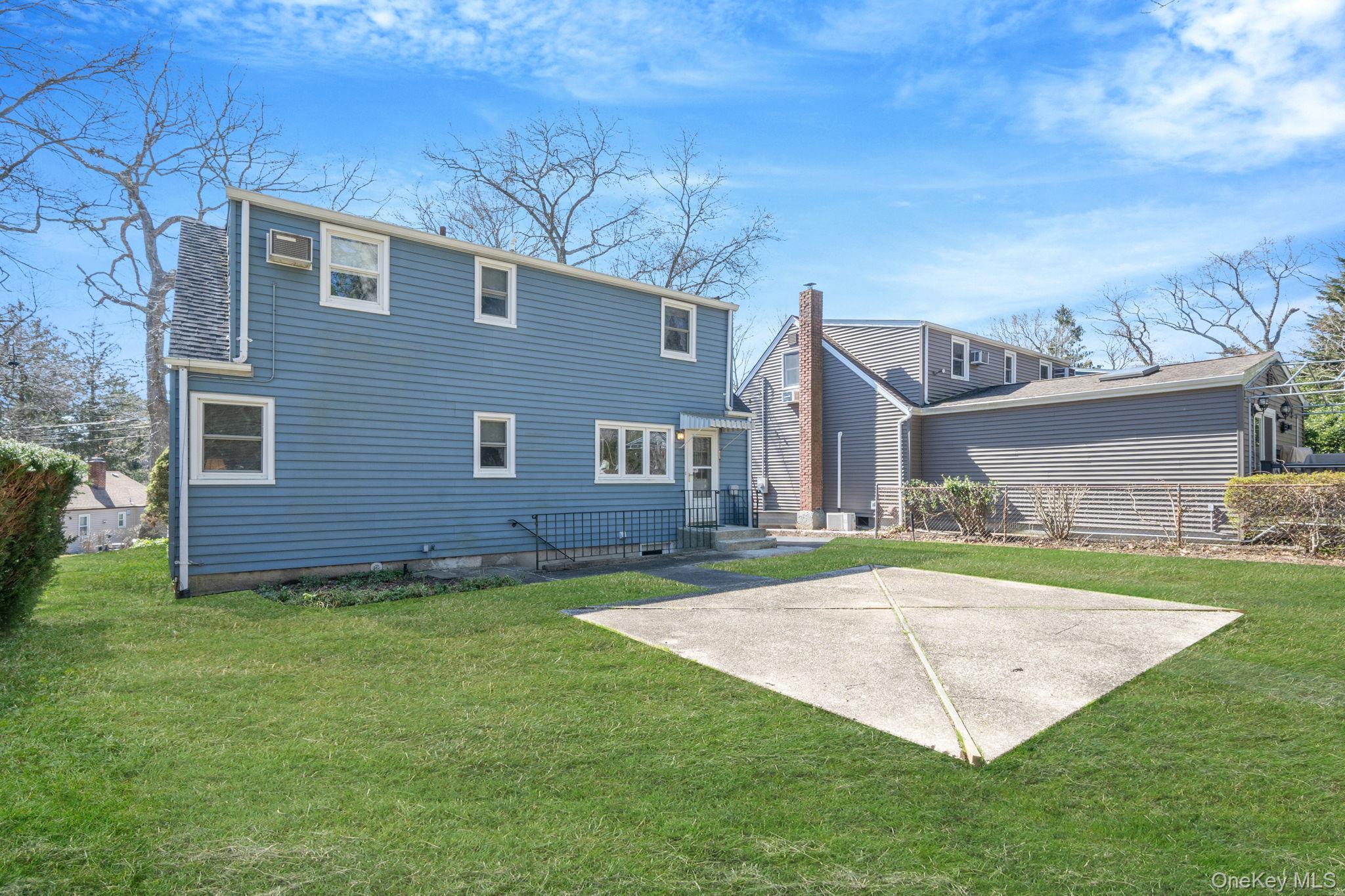 Single Family Horton  Suffolk County, NY 11746, MLS-977975-20