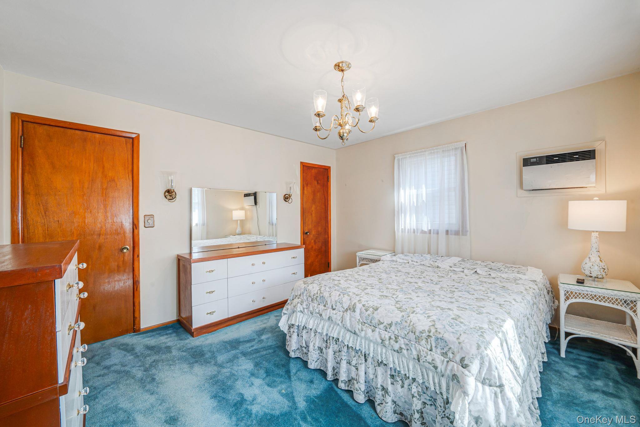 Single Family Horton  Suffolk County, NY 11746, MLS-977975-7