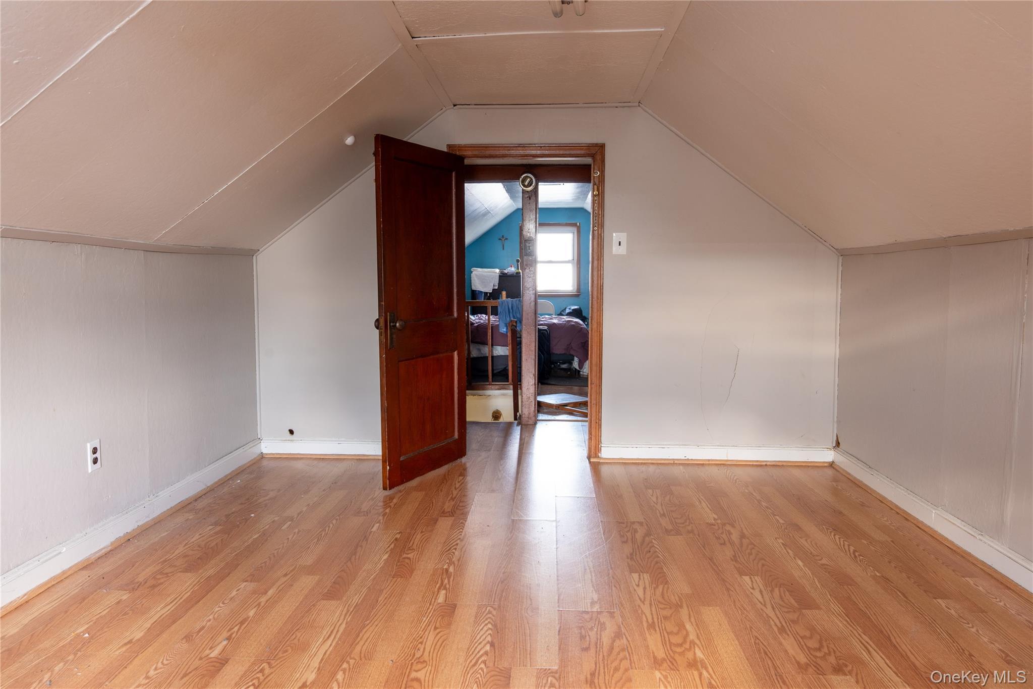 Single Family 118th  Queens, NY 11411, MLS-977983-10