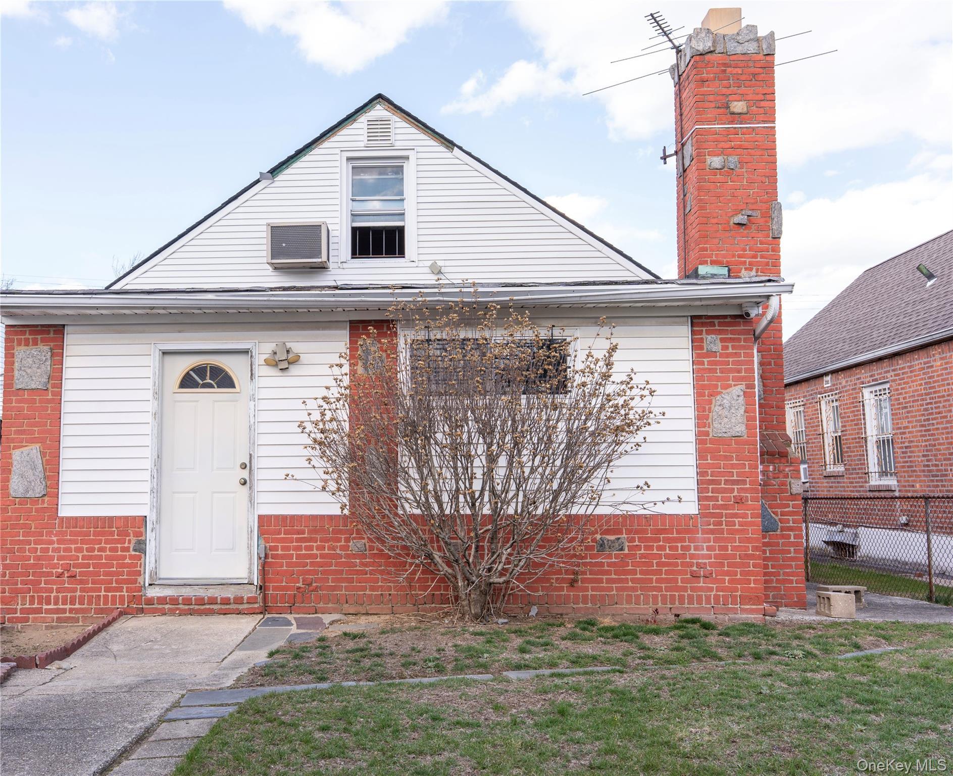 Single Family 118th  Queens, NY 11411, MLS-977983-22