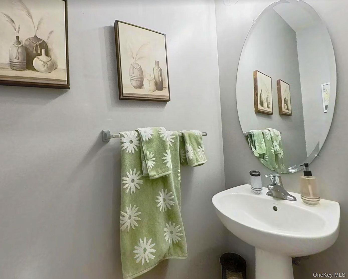 Condo Webster  Orange County, NY 10950, MLS-978014-16