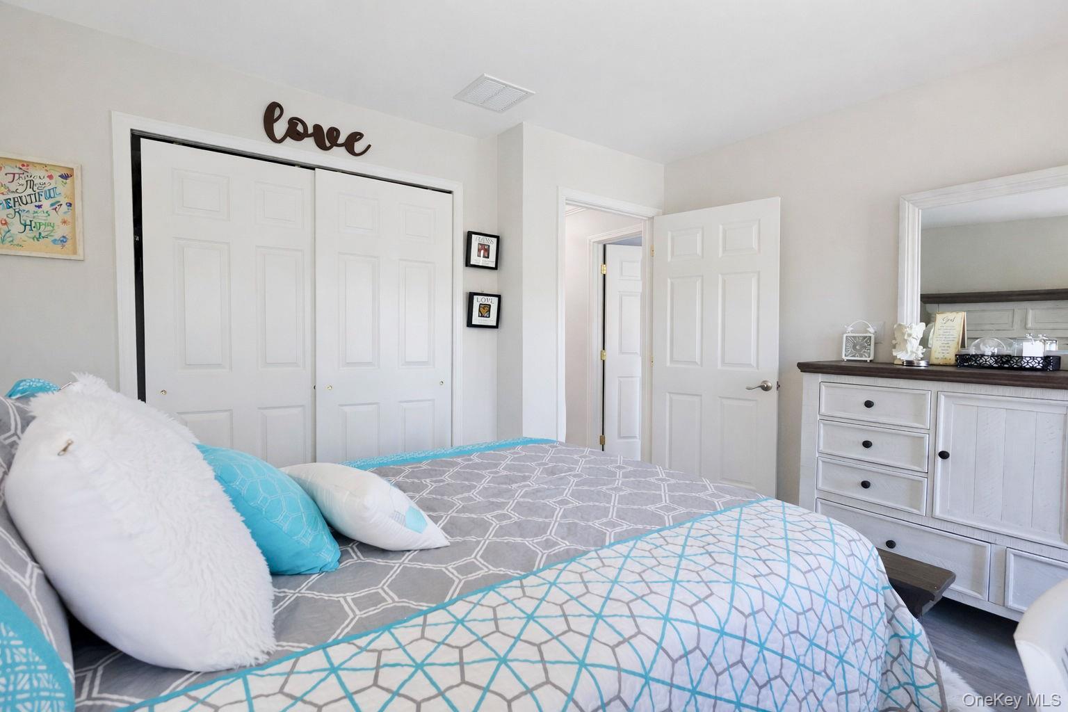 Condo Webster  Orange County, NY 10950, MLS-978014-25