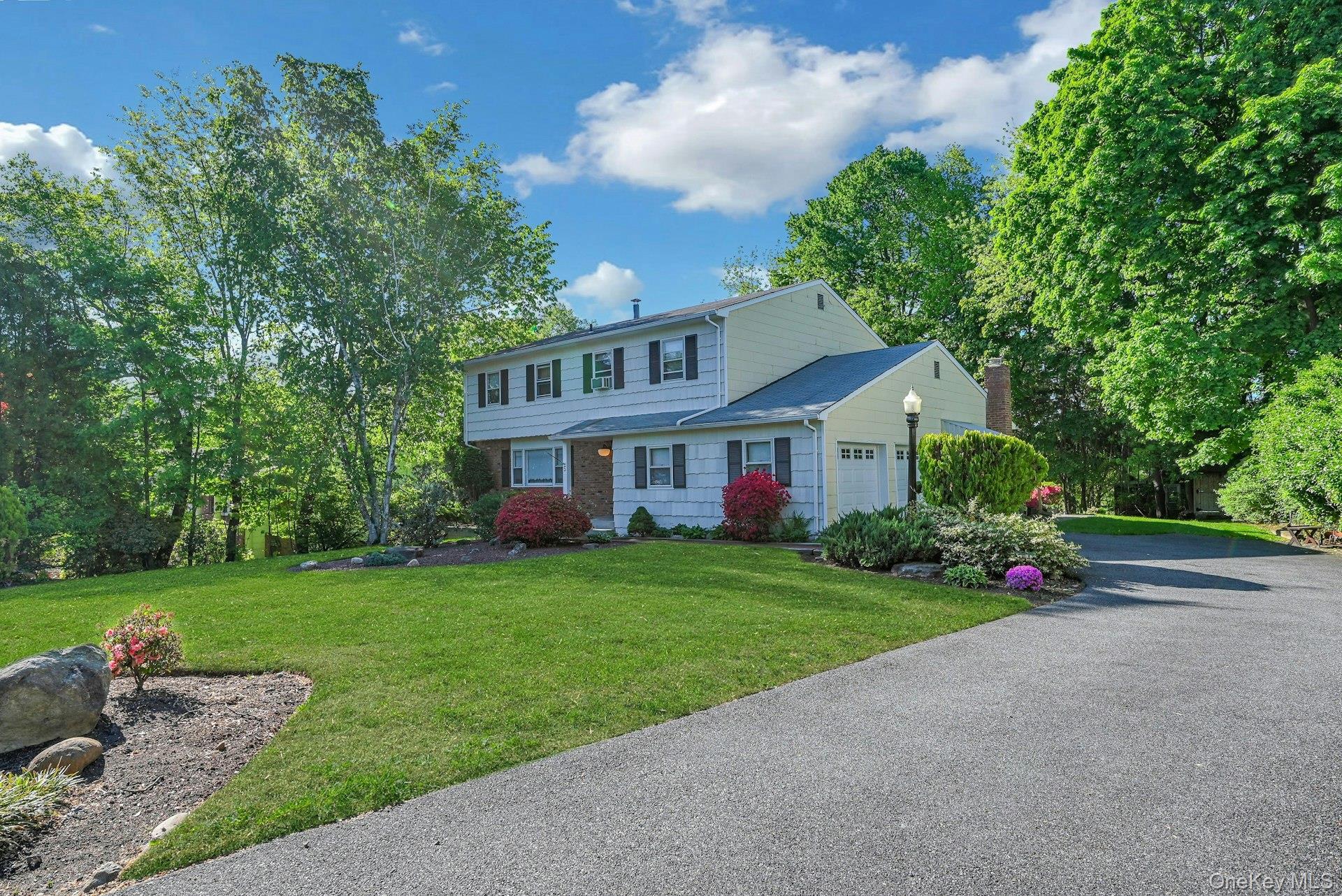 Single Family Catawba  Rockland County, NY 10994, MLS-978021-2