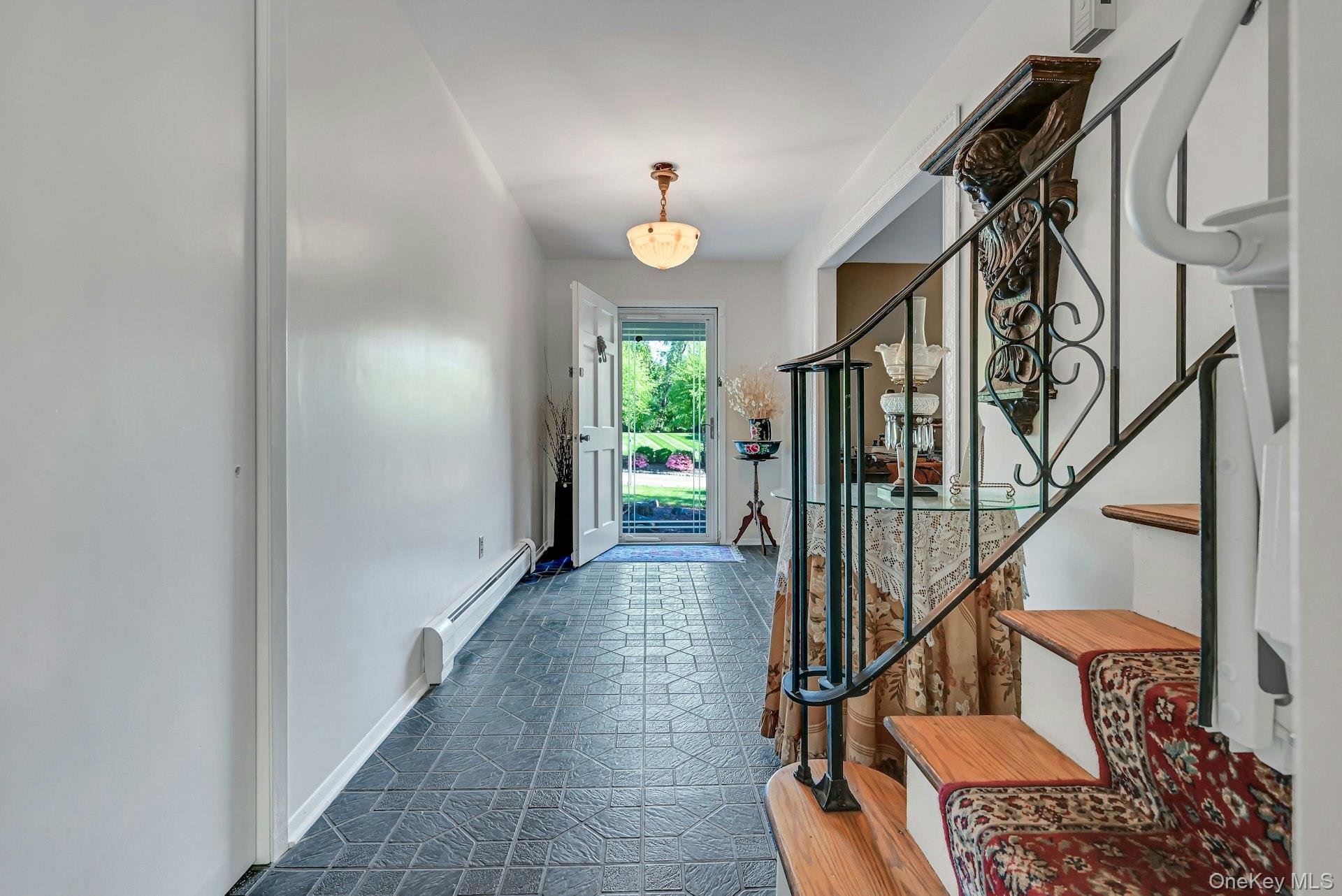 Single Family Catawba  Rockland County, NY 10994, MLS-978021-4