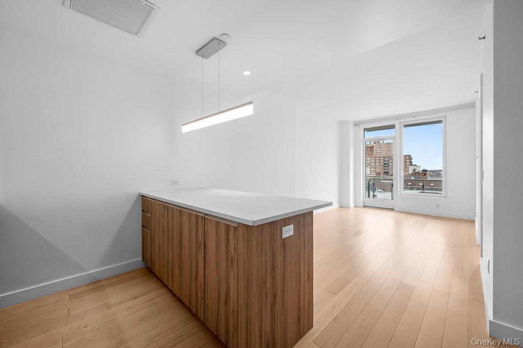 Condo Maple  Queens, NY 11355, MLS-978042-14