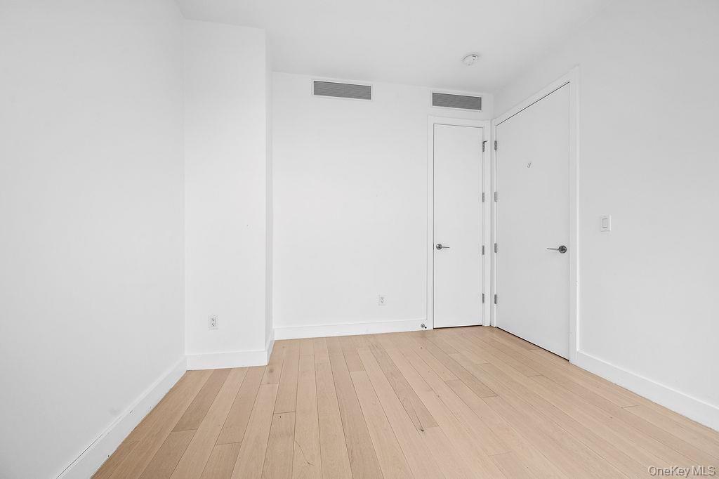 Condo Maple  Queens, NY 11355, MLS-978042-18