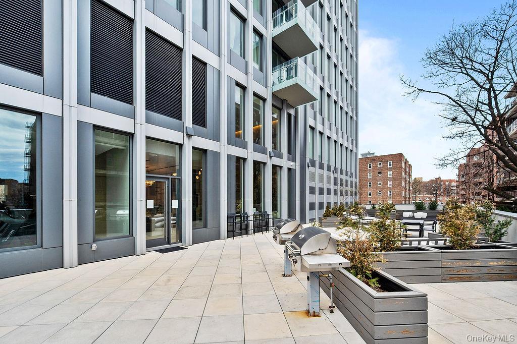 Condo Maple  Queens, NY 11355, MLS-978042-29