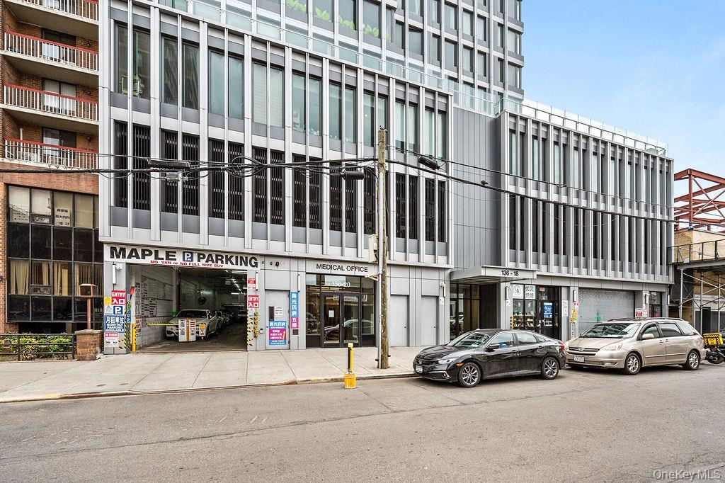 Condo Maple  Queens, NY 11355, MLS-978042-33