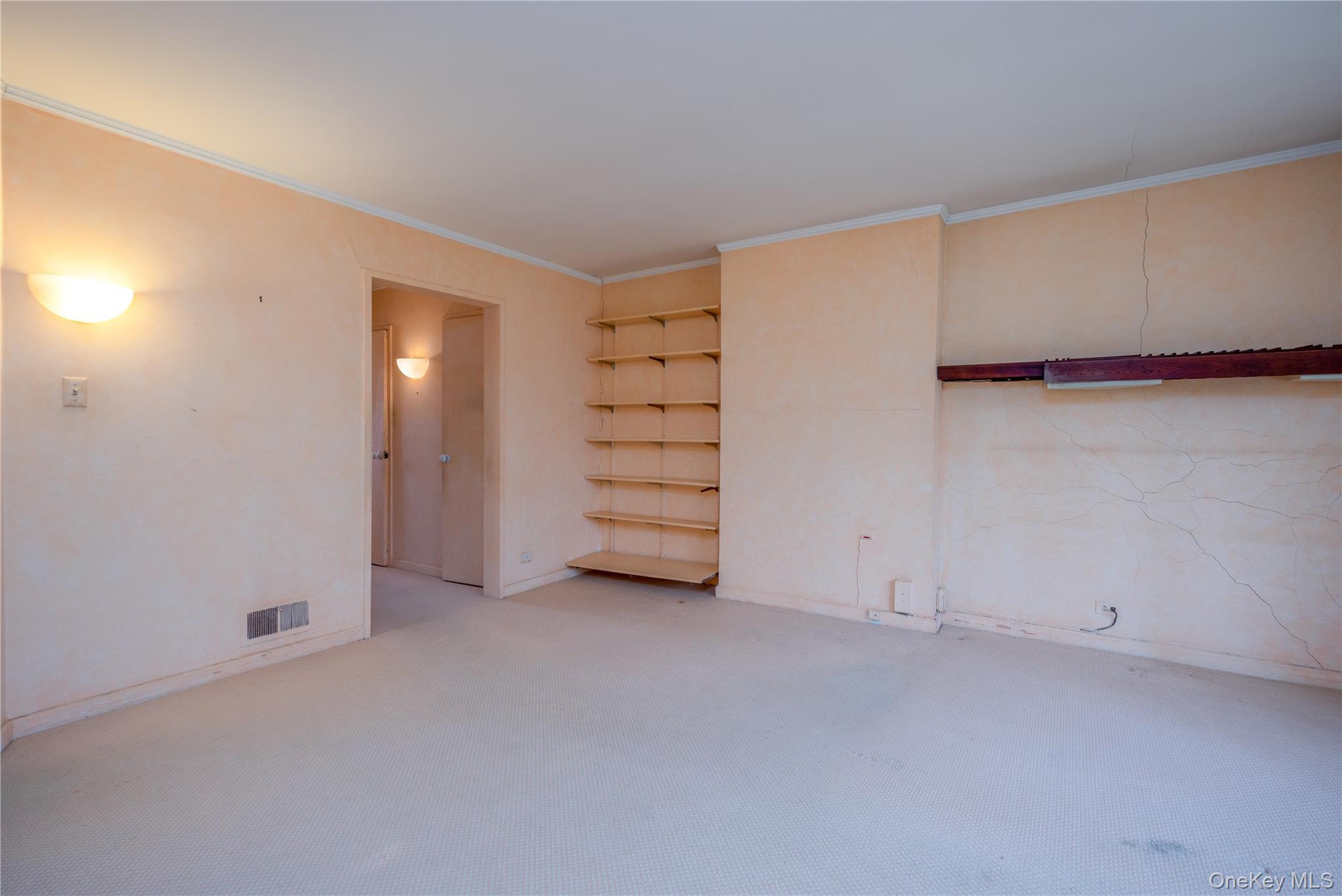 Single Family Mosholu  Bronx, NY 10471, MLS-978045-18