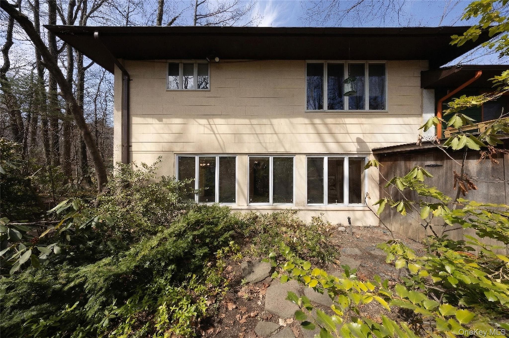 Single Family Mosholu  Bronx, NY 10471, MLS-978045-21