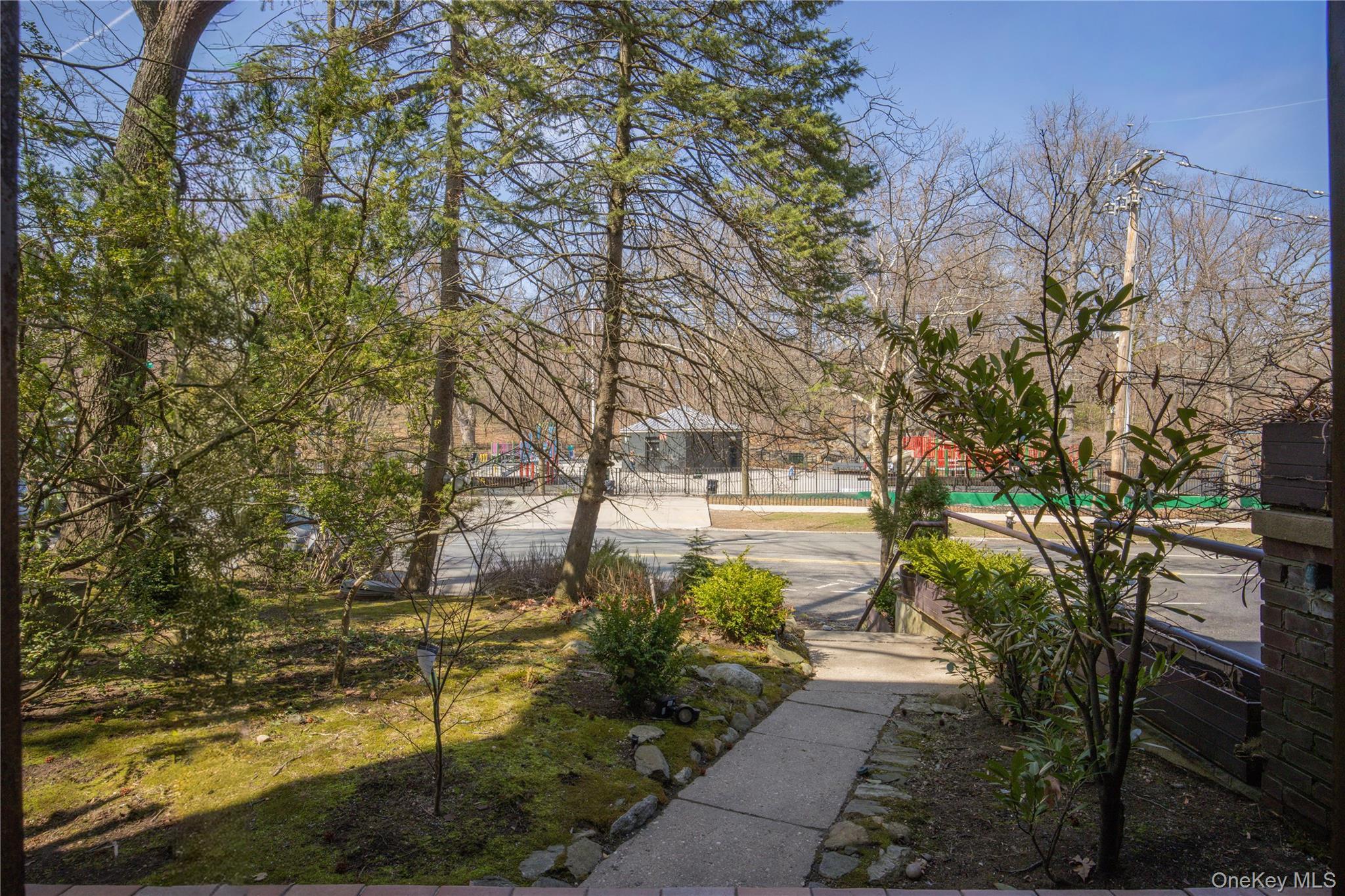 Single Family Mosholu  Bronx, NY 10471, MLS-978045-22