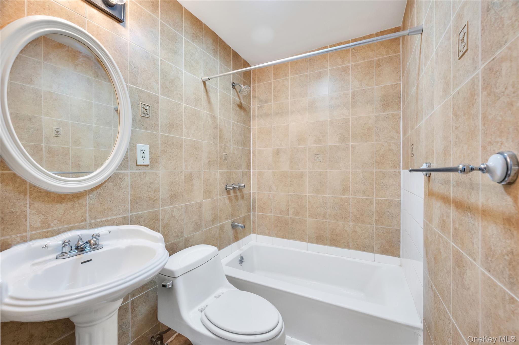 Single Family 218th  Queens, NY 11411, MLS-978061-19