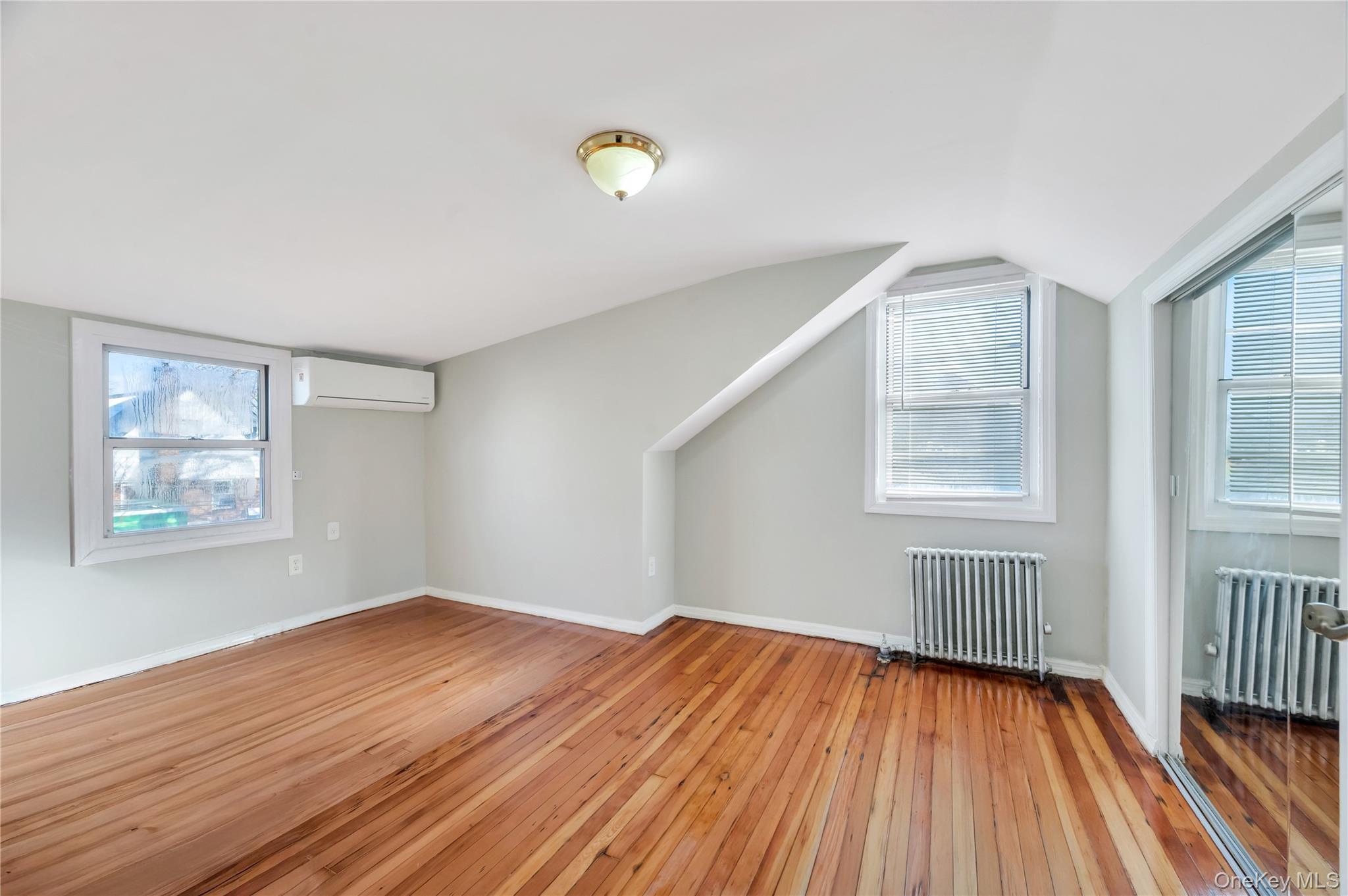 Single Family 218th  Queens, NY 11411, MLS-978061-20